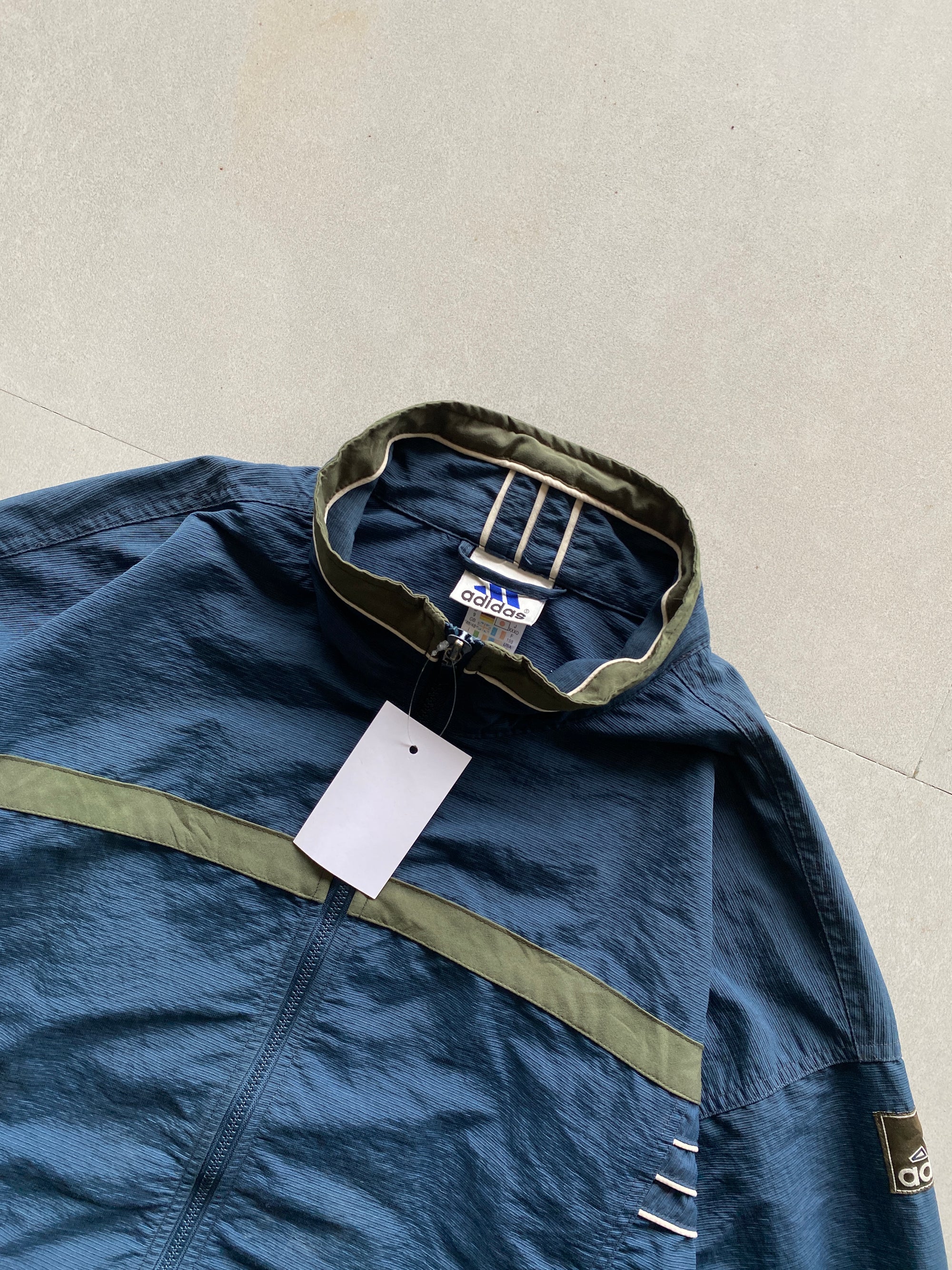 VINTAGE ADIDAS JACKET - XL