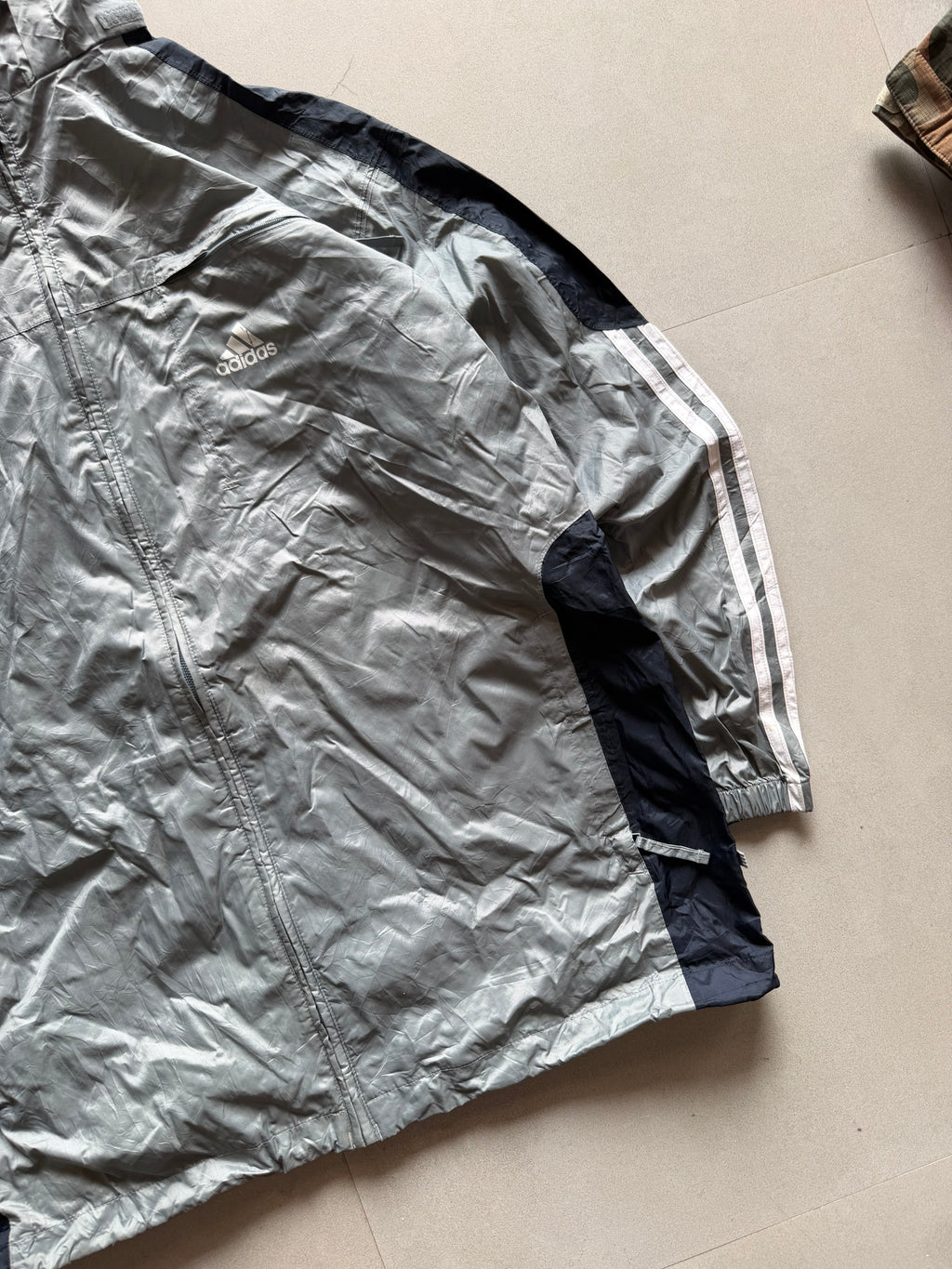 ADIDAS STRIPED HOODED JACKET  - L