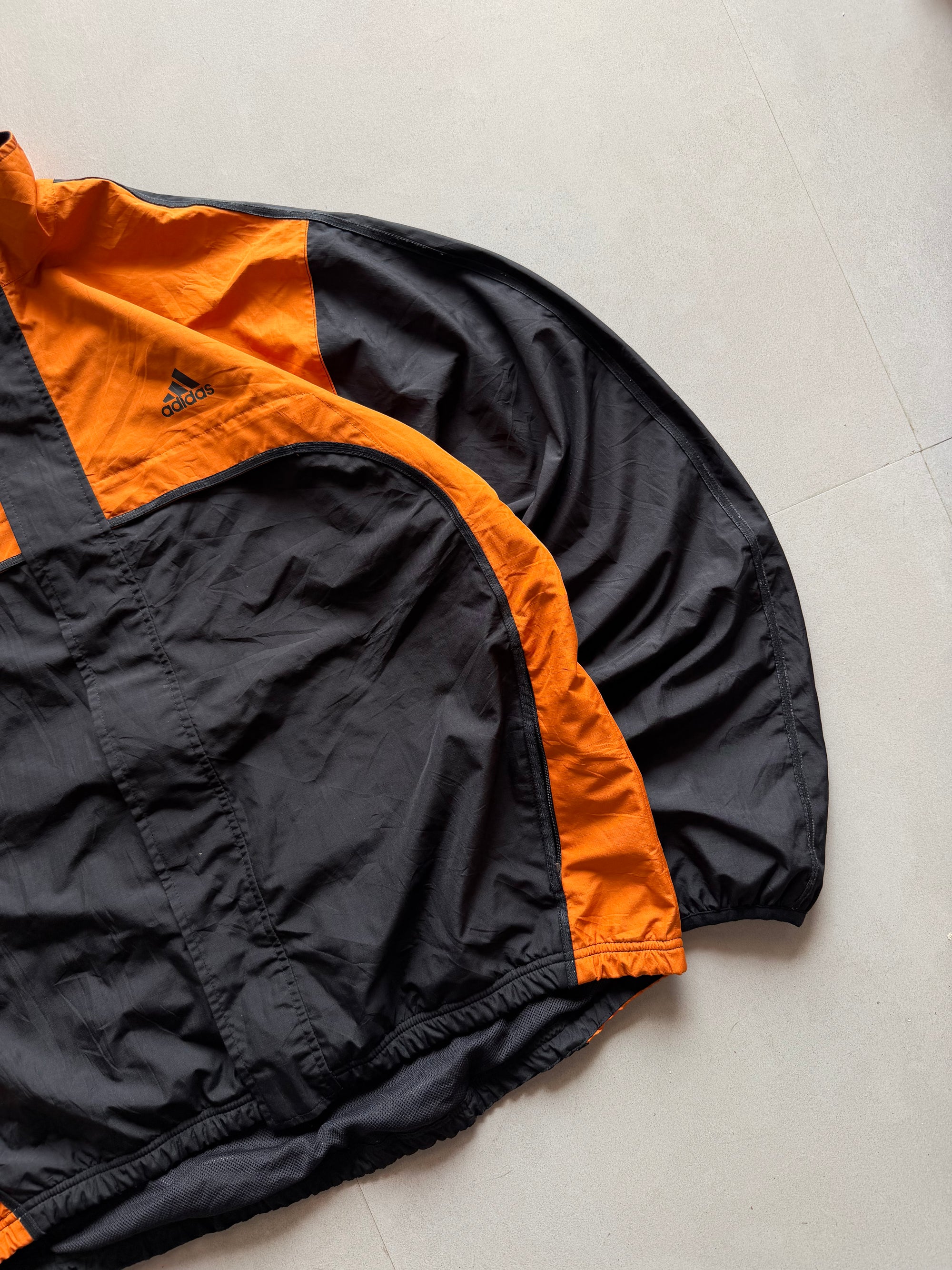 ADIDAS TREKKING JACKET - XL