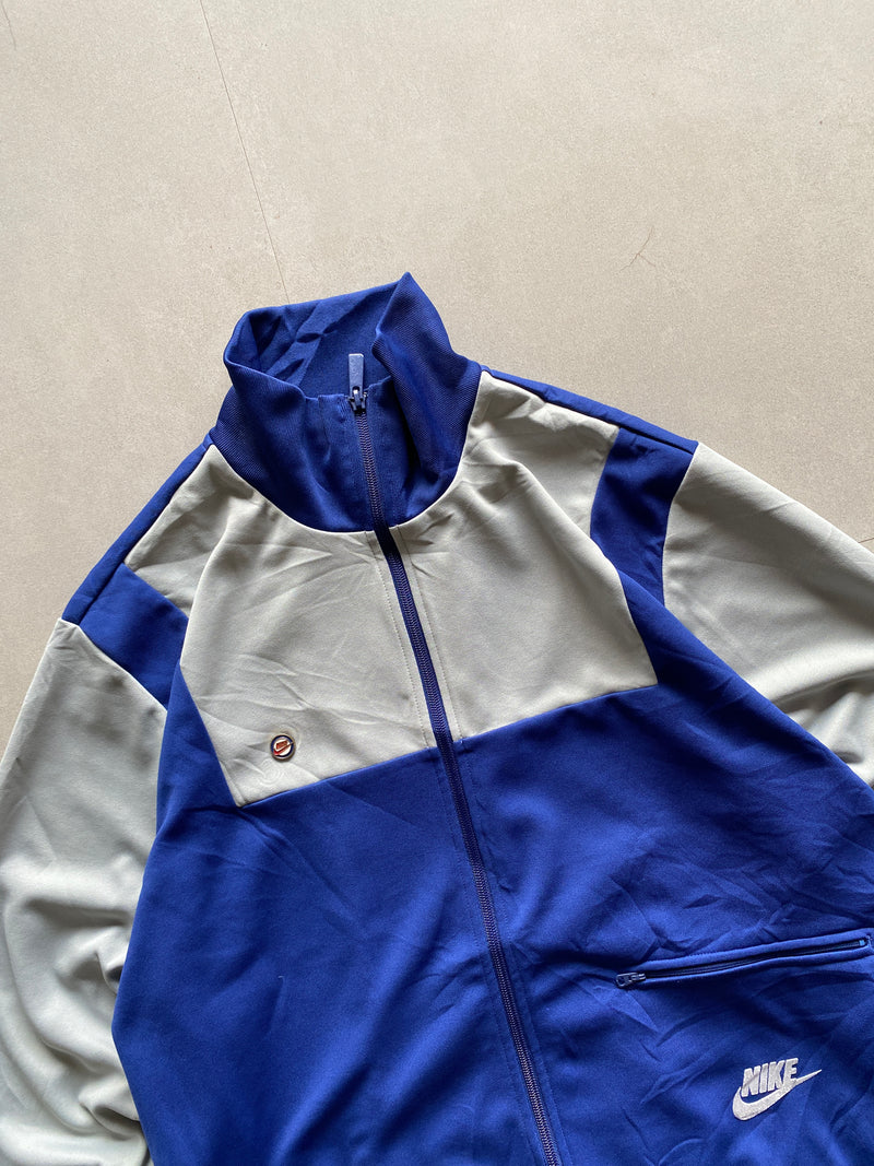 VINTAGE NIKE JACKET - L