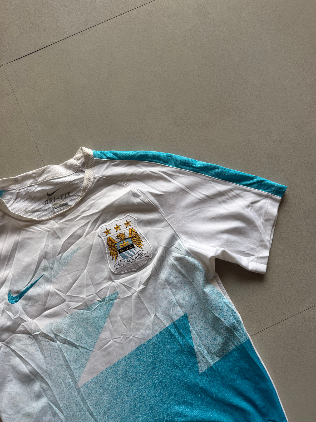 2016 NIKE MANCHESTER CITY JERSEY - YOUTH L