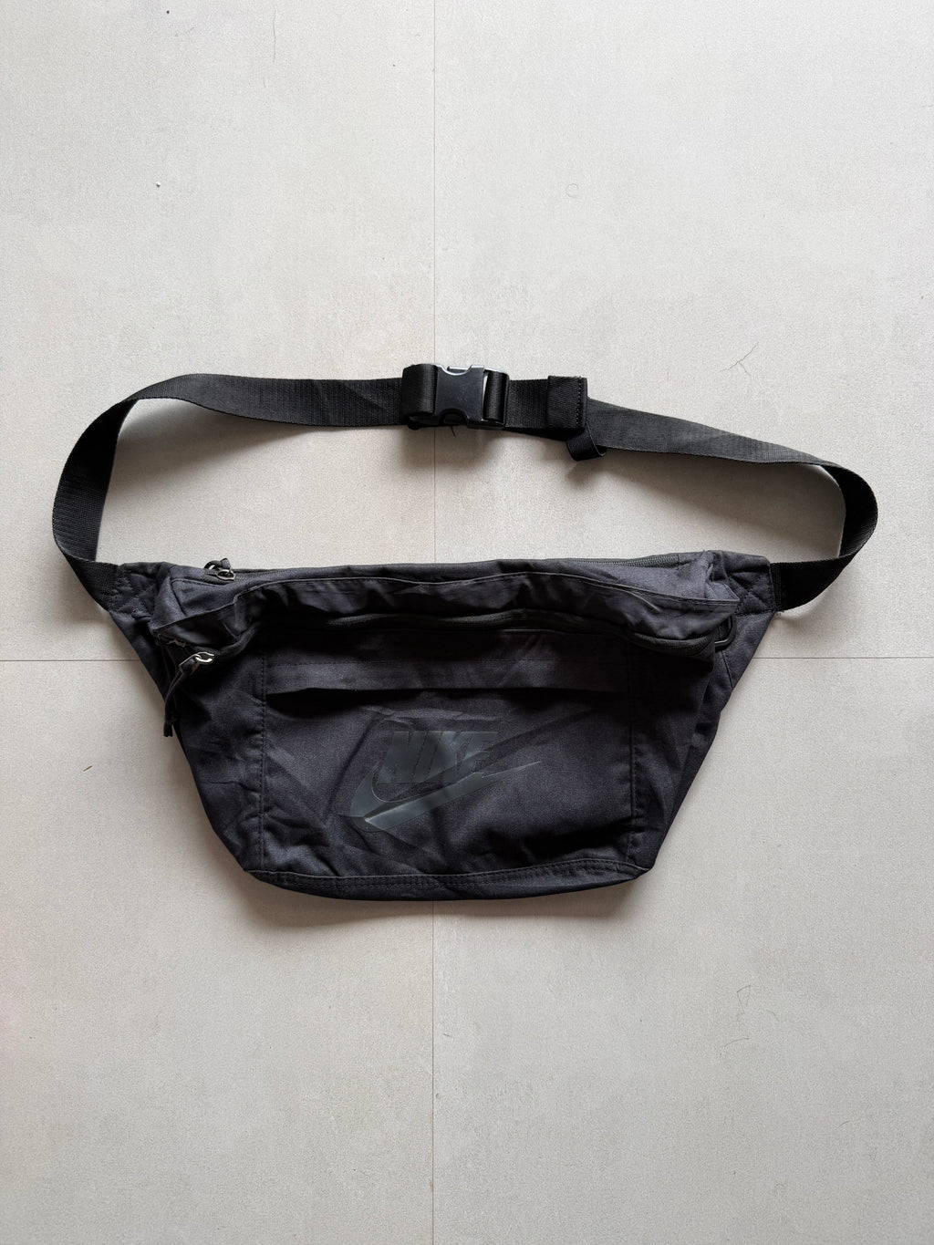 NIKE SHOULDER BAG