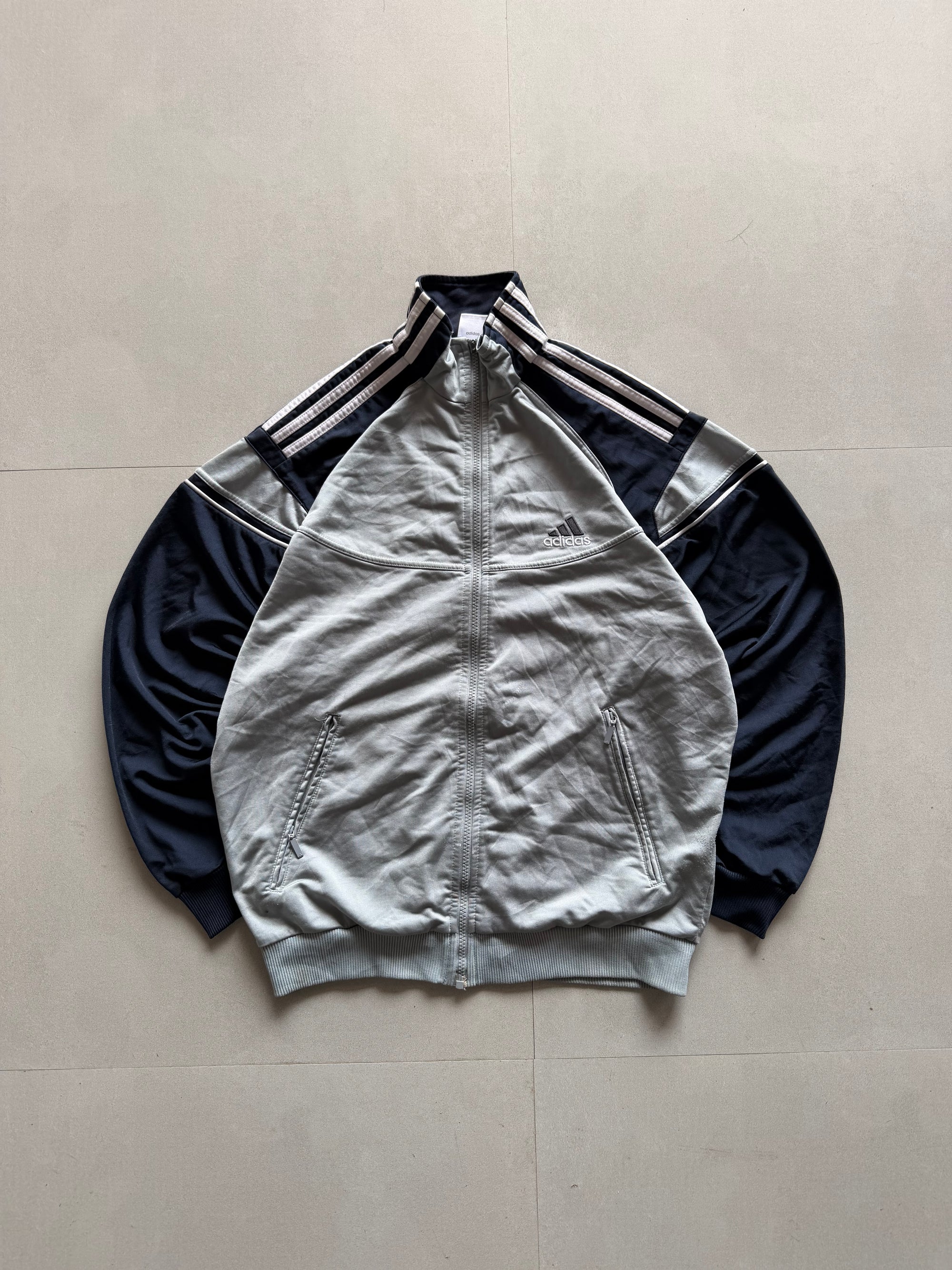 00S ADIDAS JACKET -M