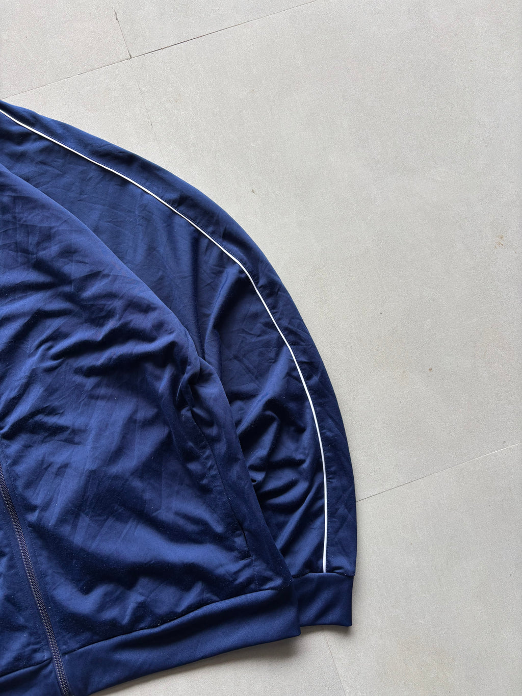 VINTAGE ADIDAS JACKET - XL