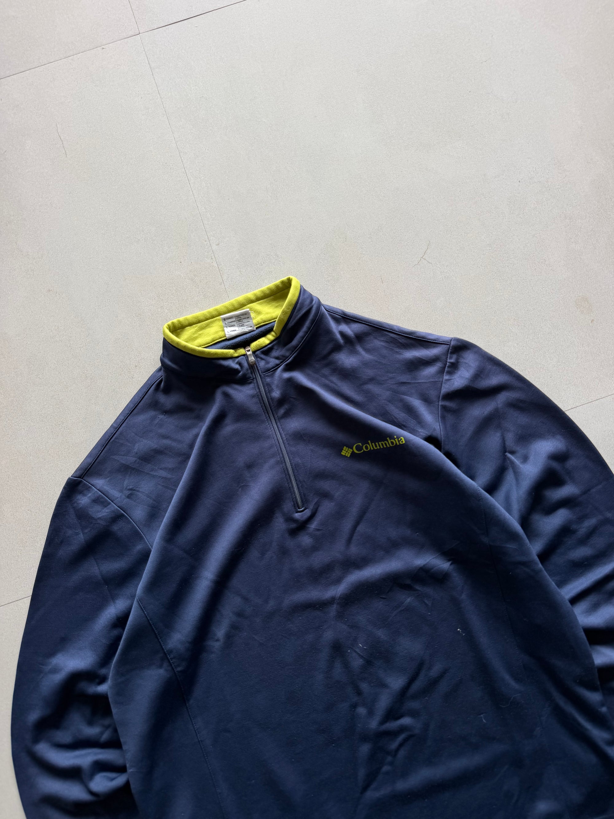 COLUMBIA TACTICAL HIKING TEE - M