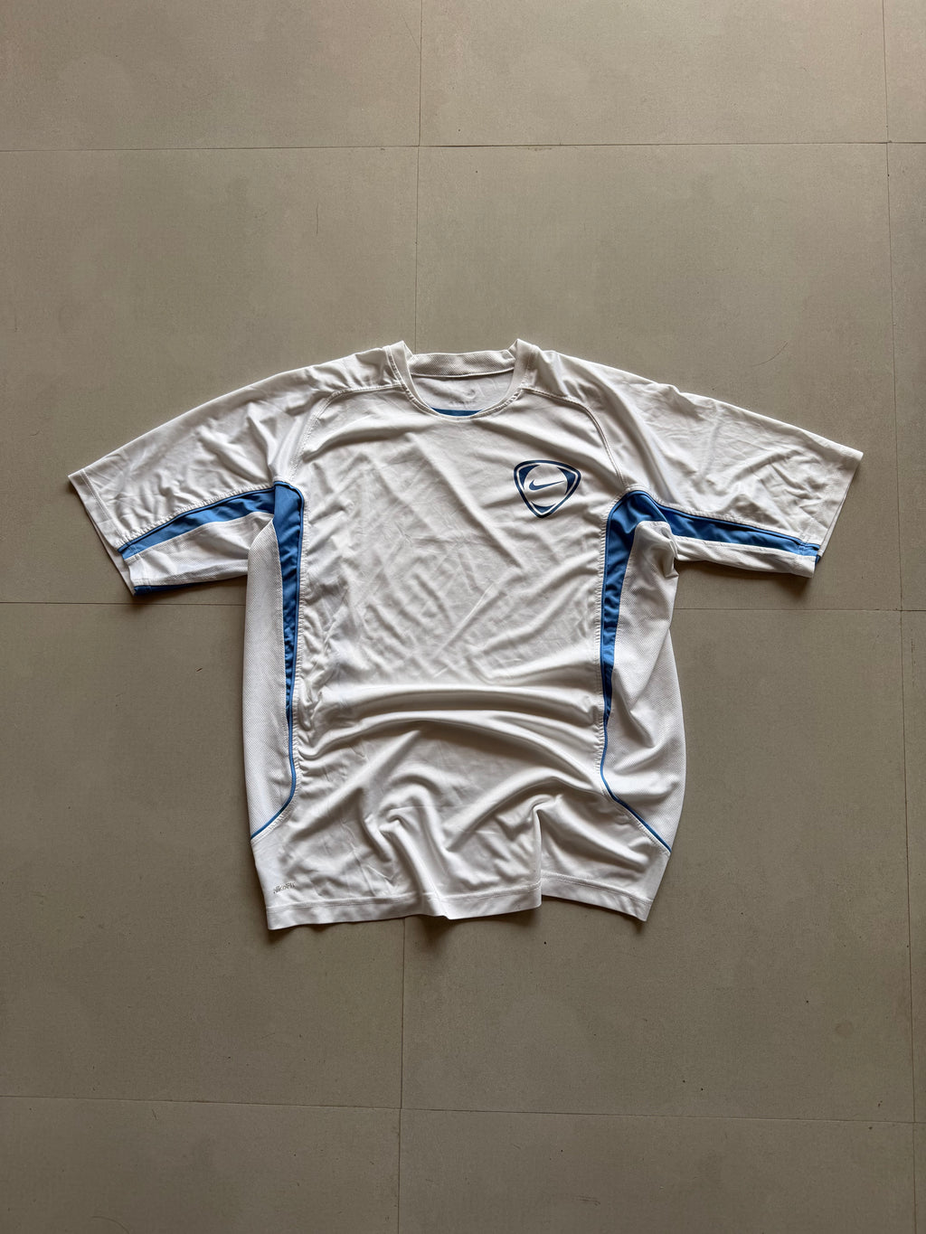 NIKE DRI-FIT TEE - XL