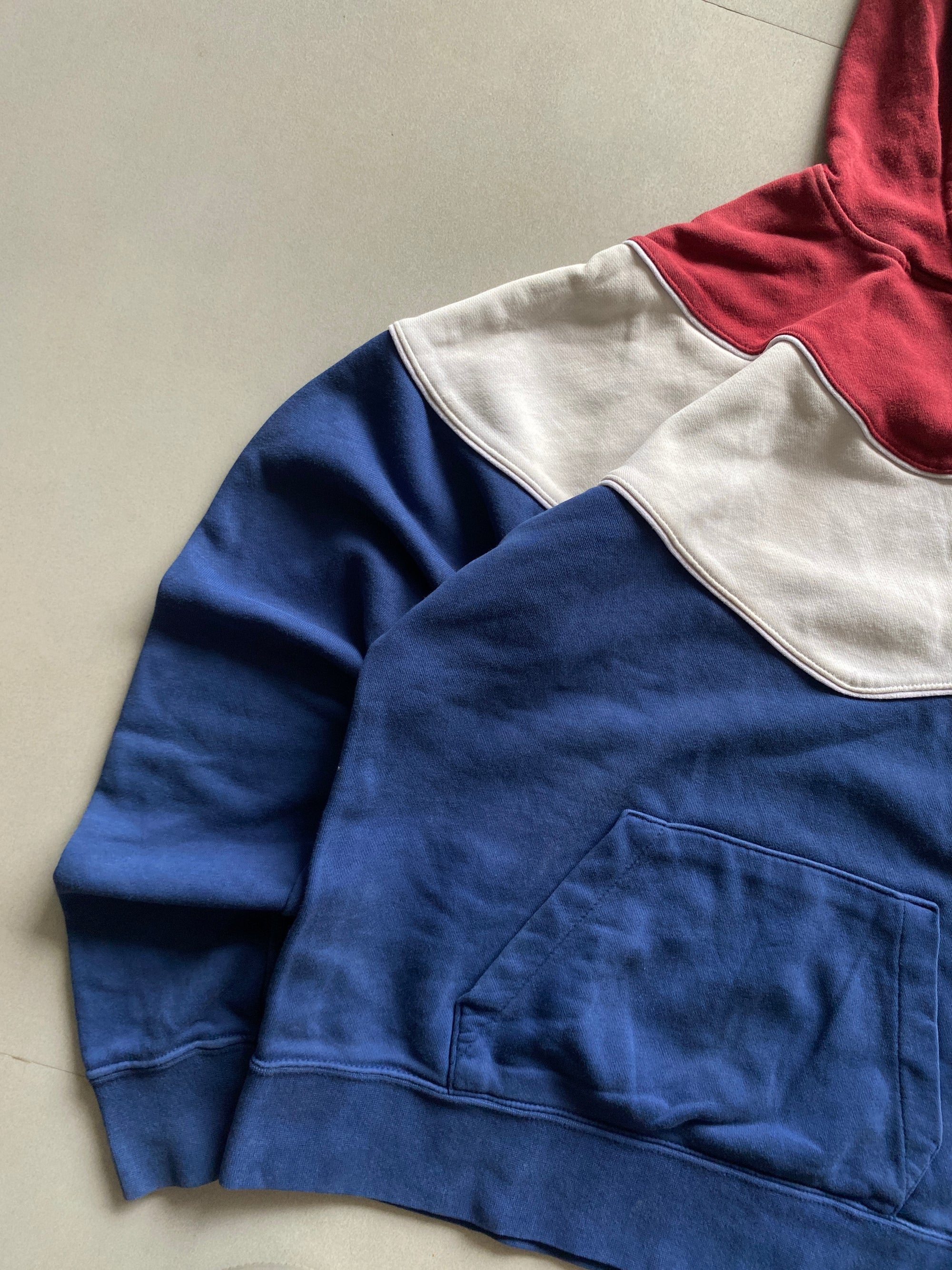 VINTAGE NIKE HOODIE - XS