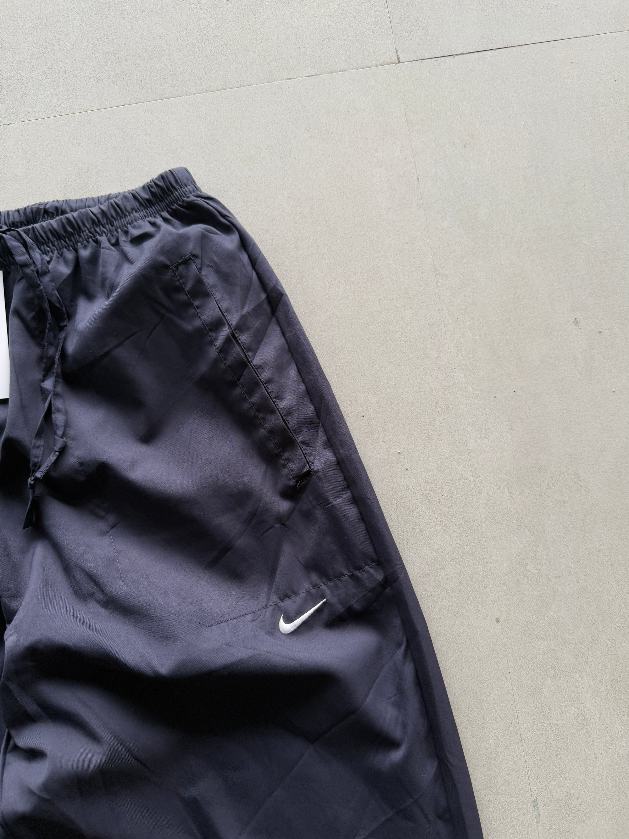 NIKE VINTAGE TRACK - M