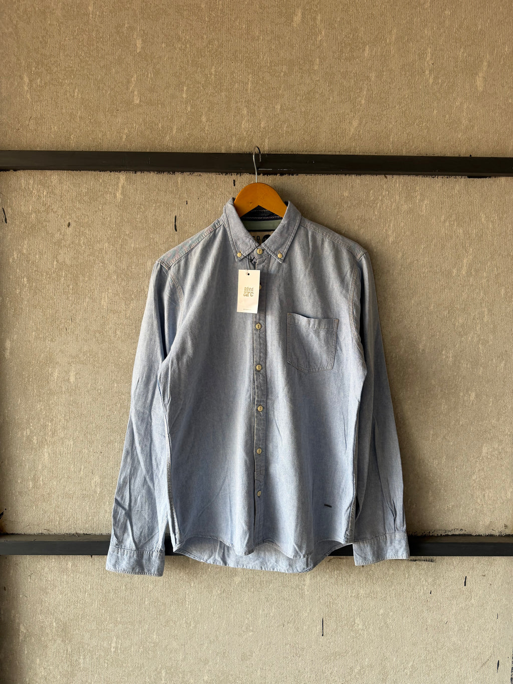 CONTEMPOARY SHIRT - XL ST93