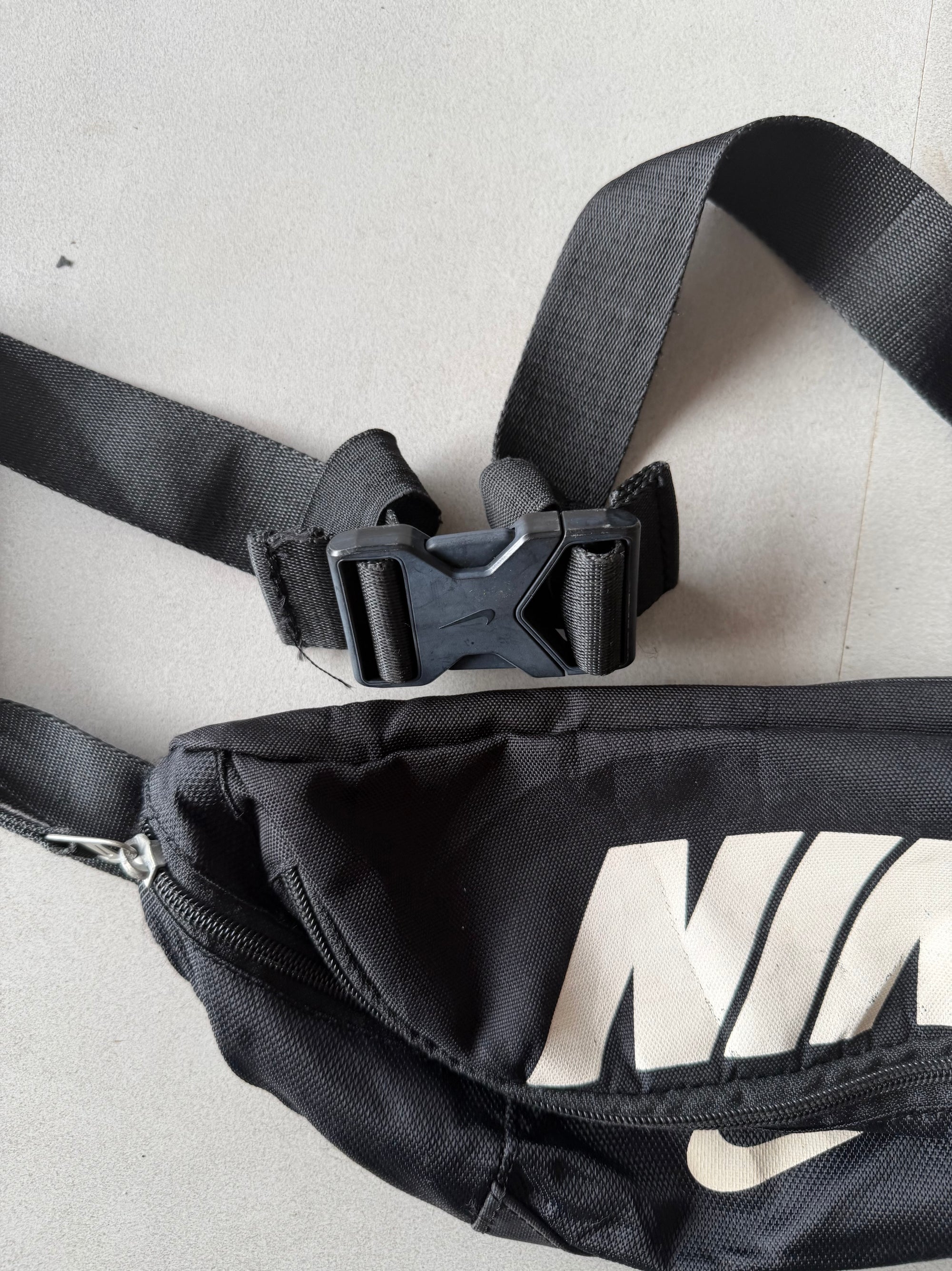 NIKE FANNY PACK