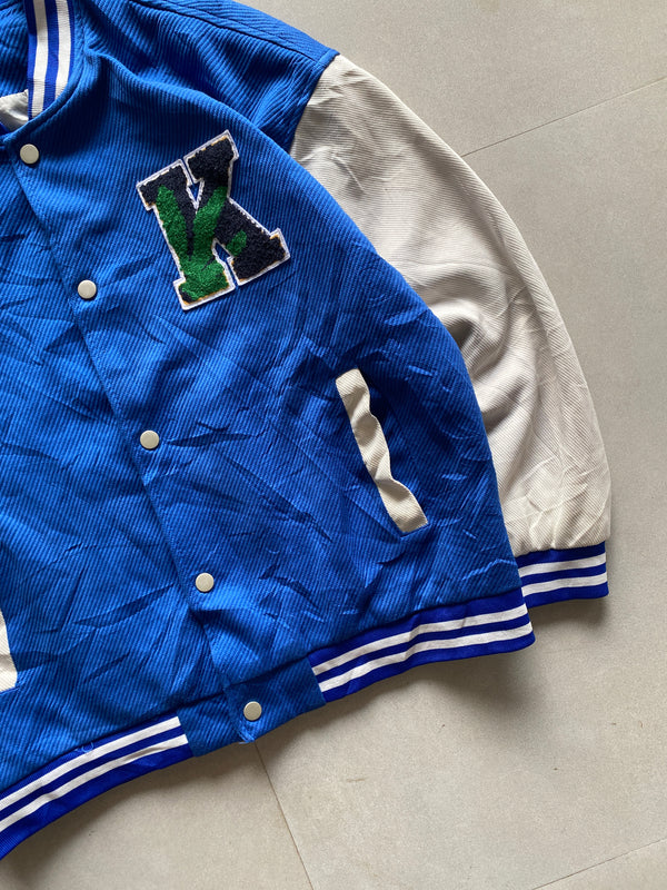 VINTAGE VARSITY JACKET - M