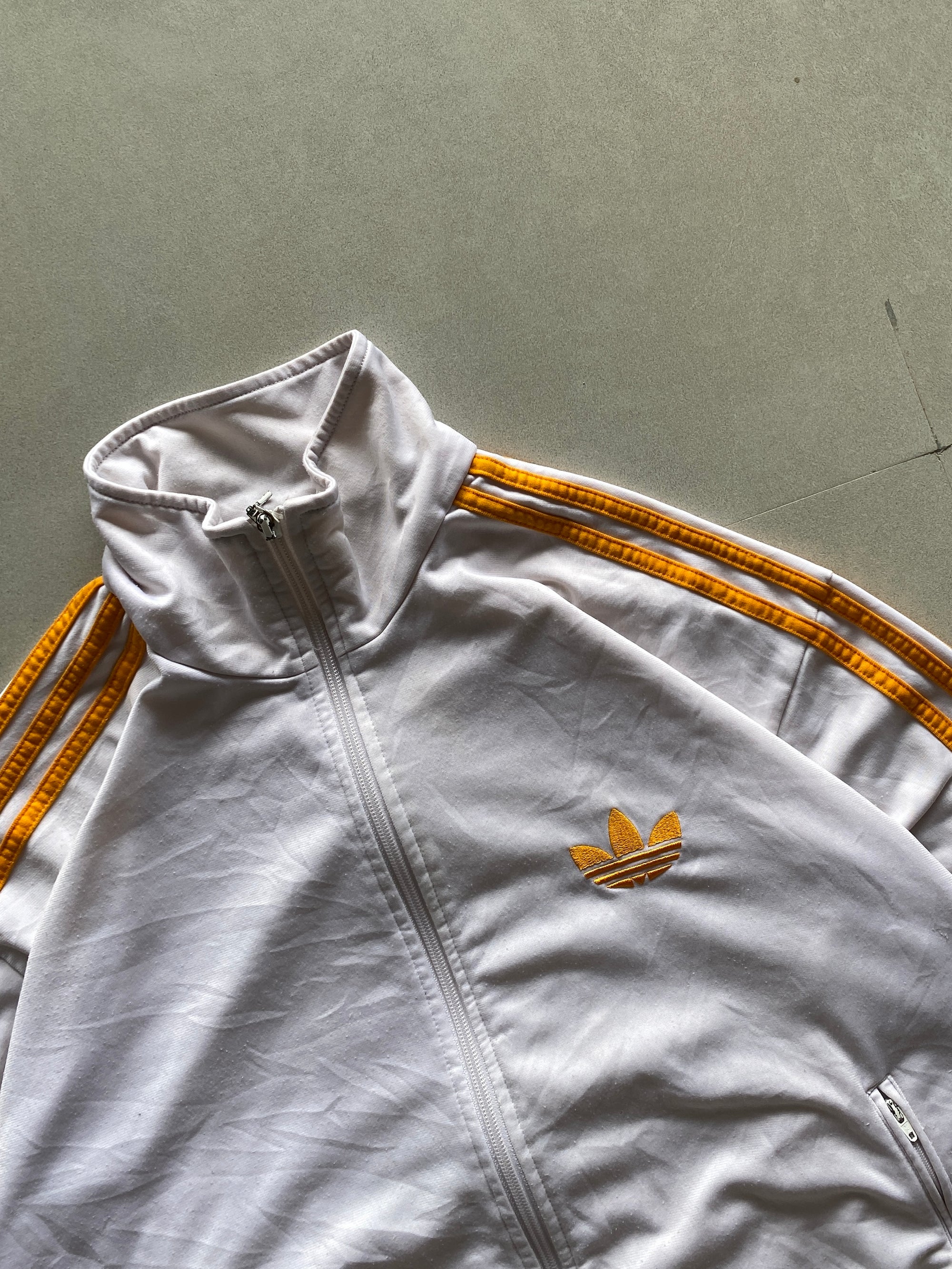 ADIDAS STRIPED JACKET - XL