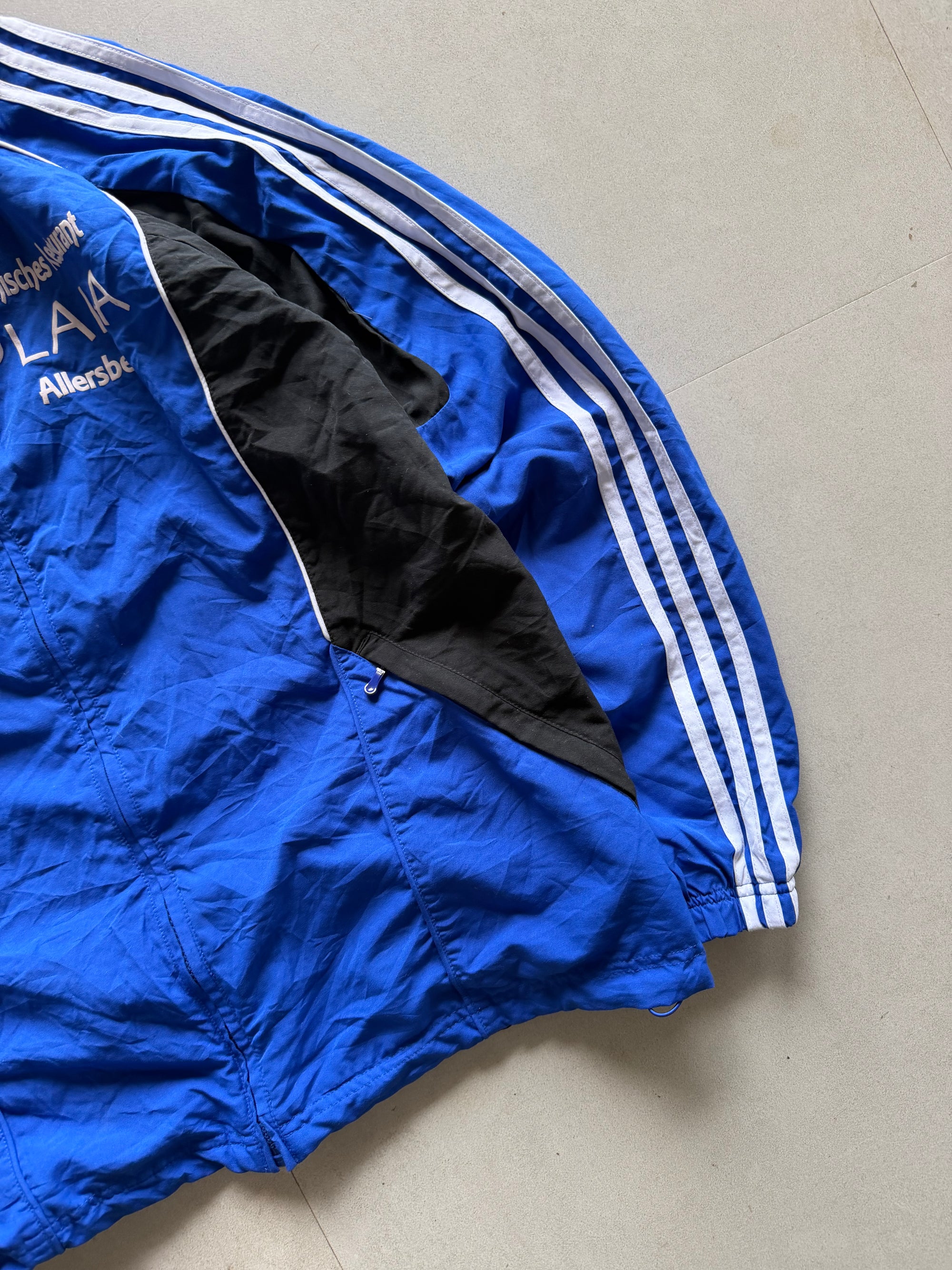 ADIDAS STRIPED JACKET - M