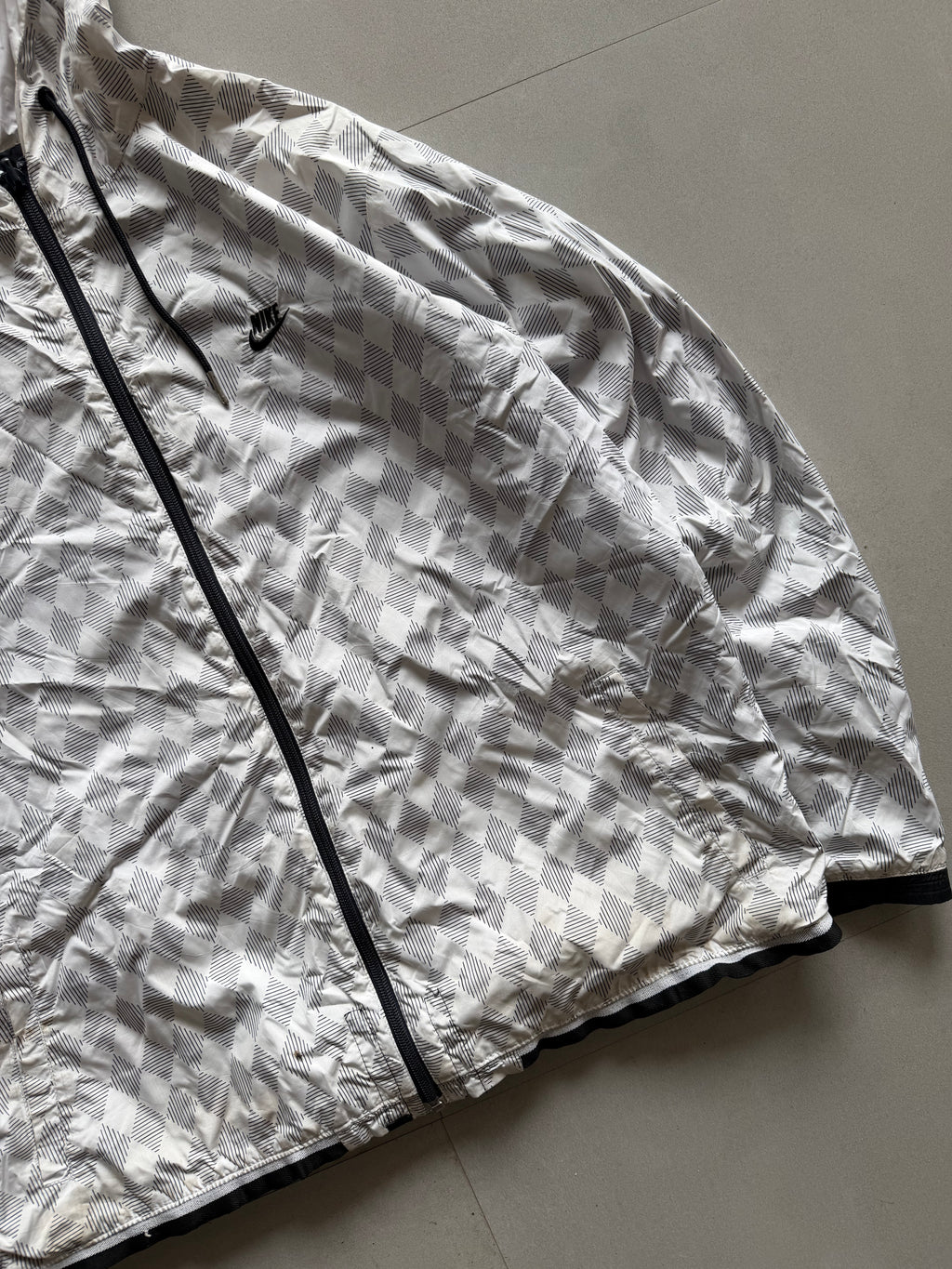 VINTAGE NIKE HOODED JACKET - XL