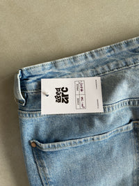 STRIGHT FIT DENIM - L