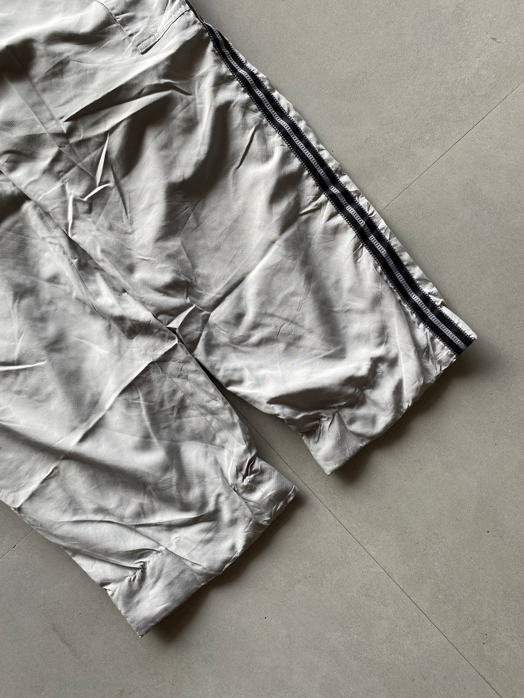 BAGGY CARGO TRACK PANT