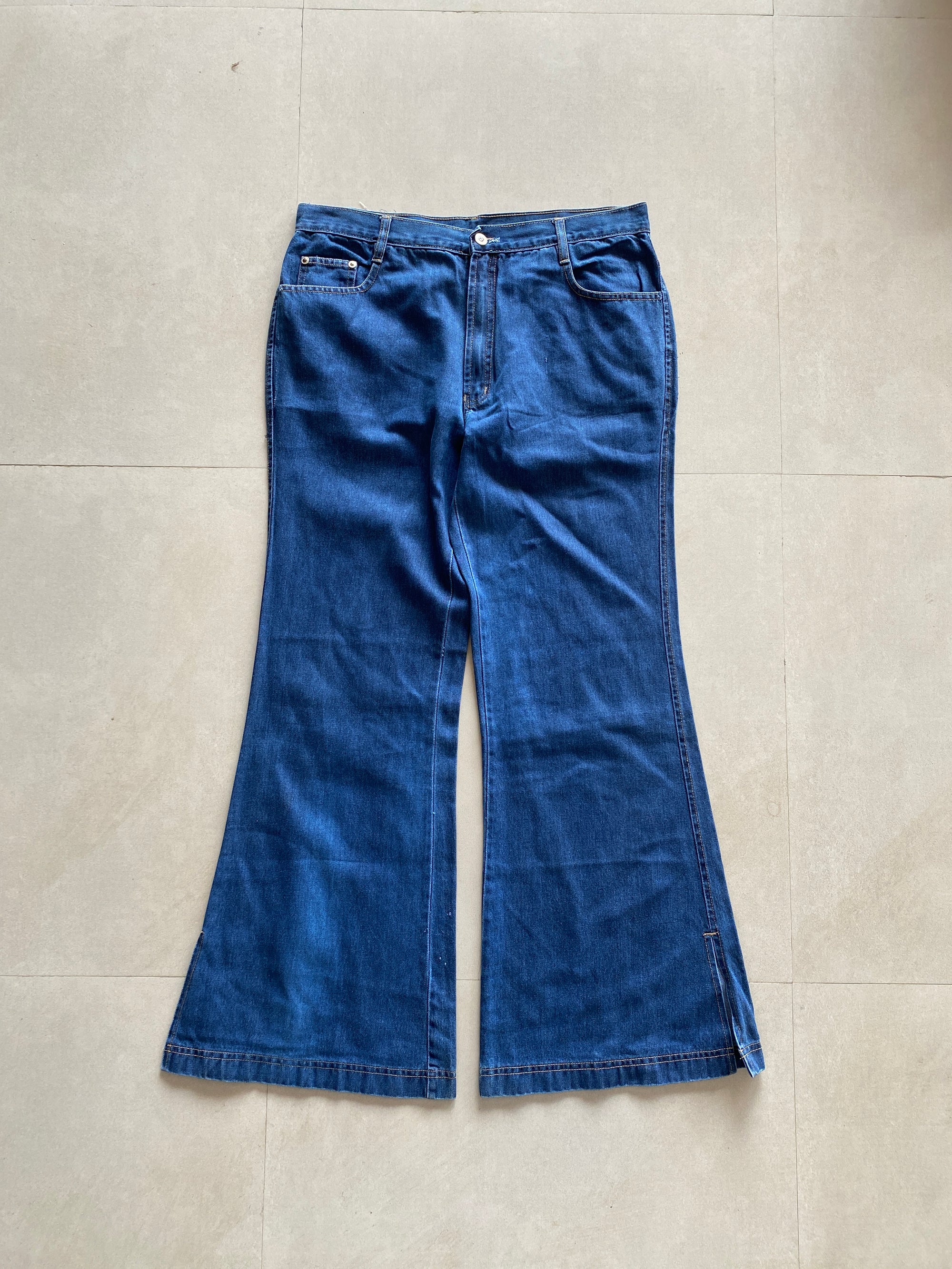 BOOT CUT DENIM - M