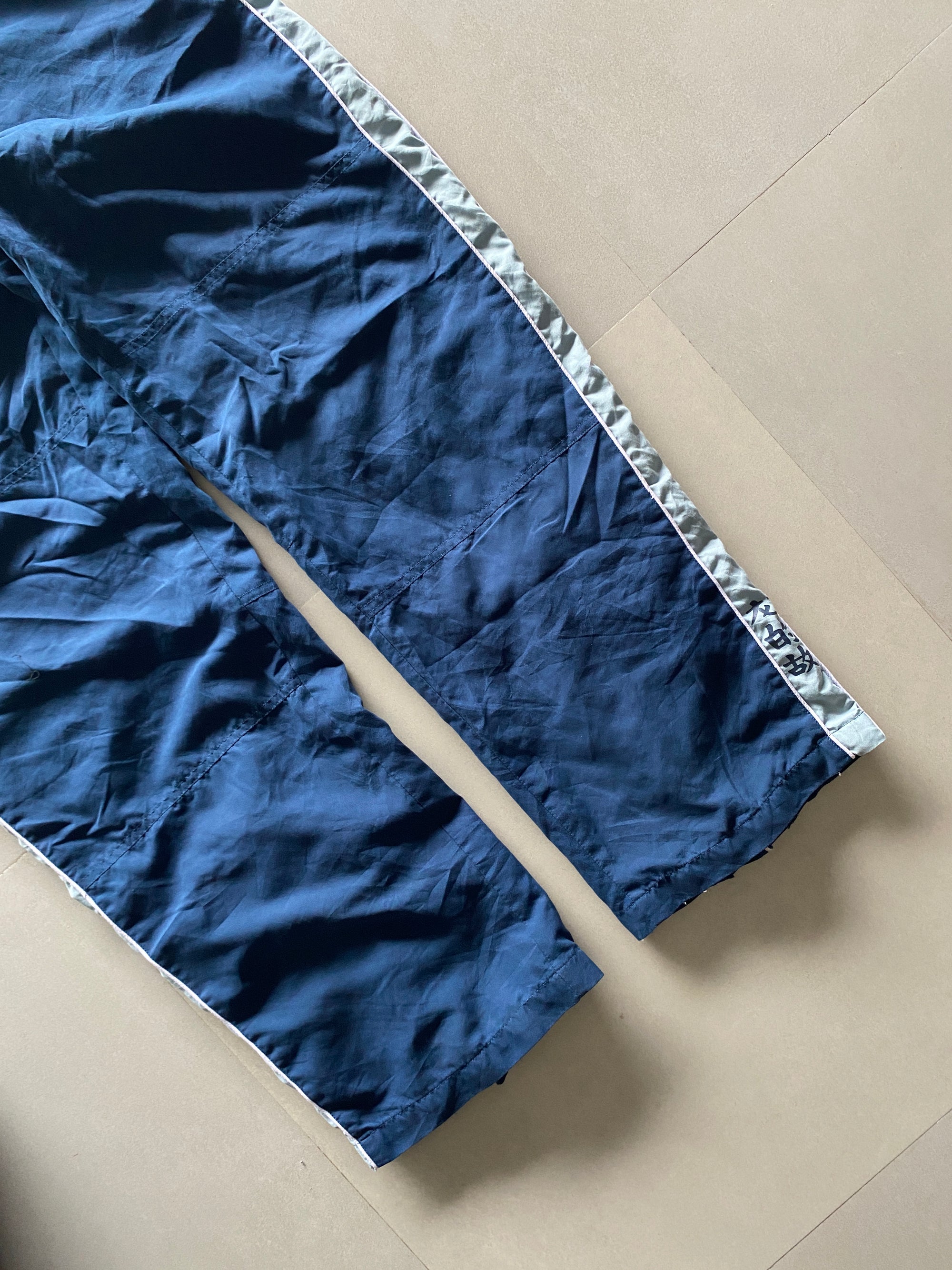 BAGGY TRACK PANT - M