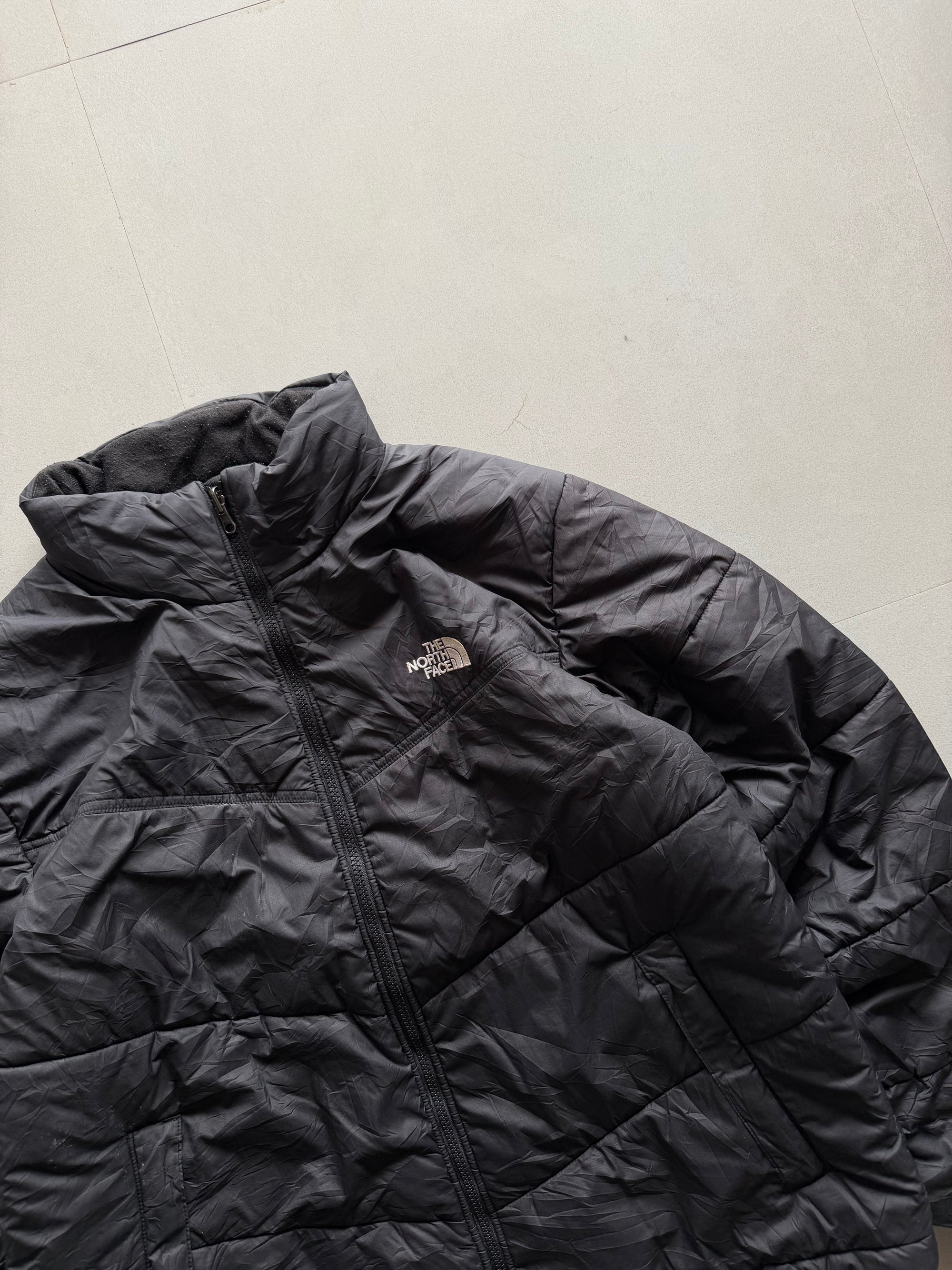THE NORTH FACE PUFFER JACKET - L
