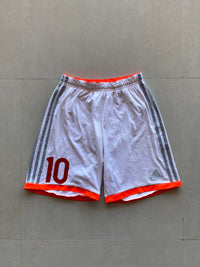 ADIDAS WHITE SHORTS - M