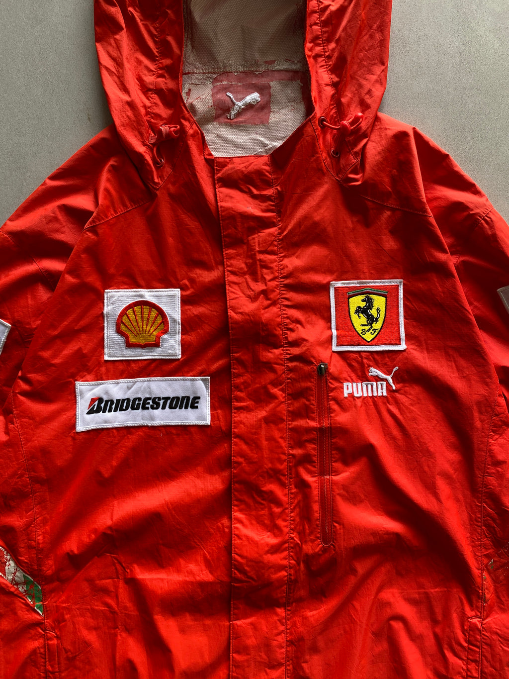 VINTAGE FERRARI PUMA JACKET - L