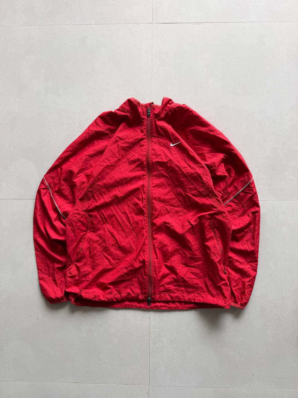 VINTAGE NIKE JACKET - L