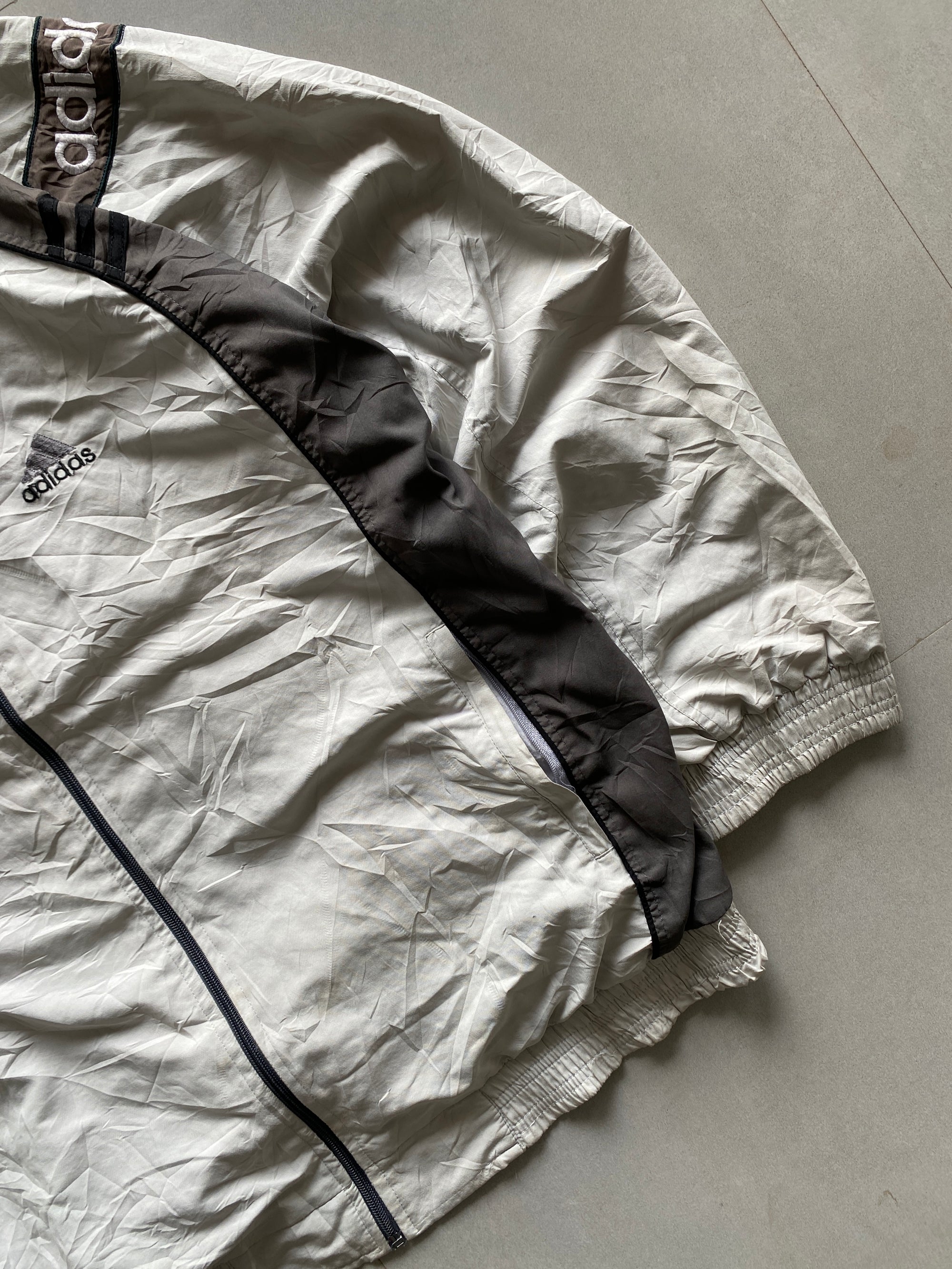 VINTAGE ADIDAS JACKET - XL