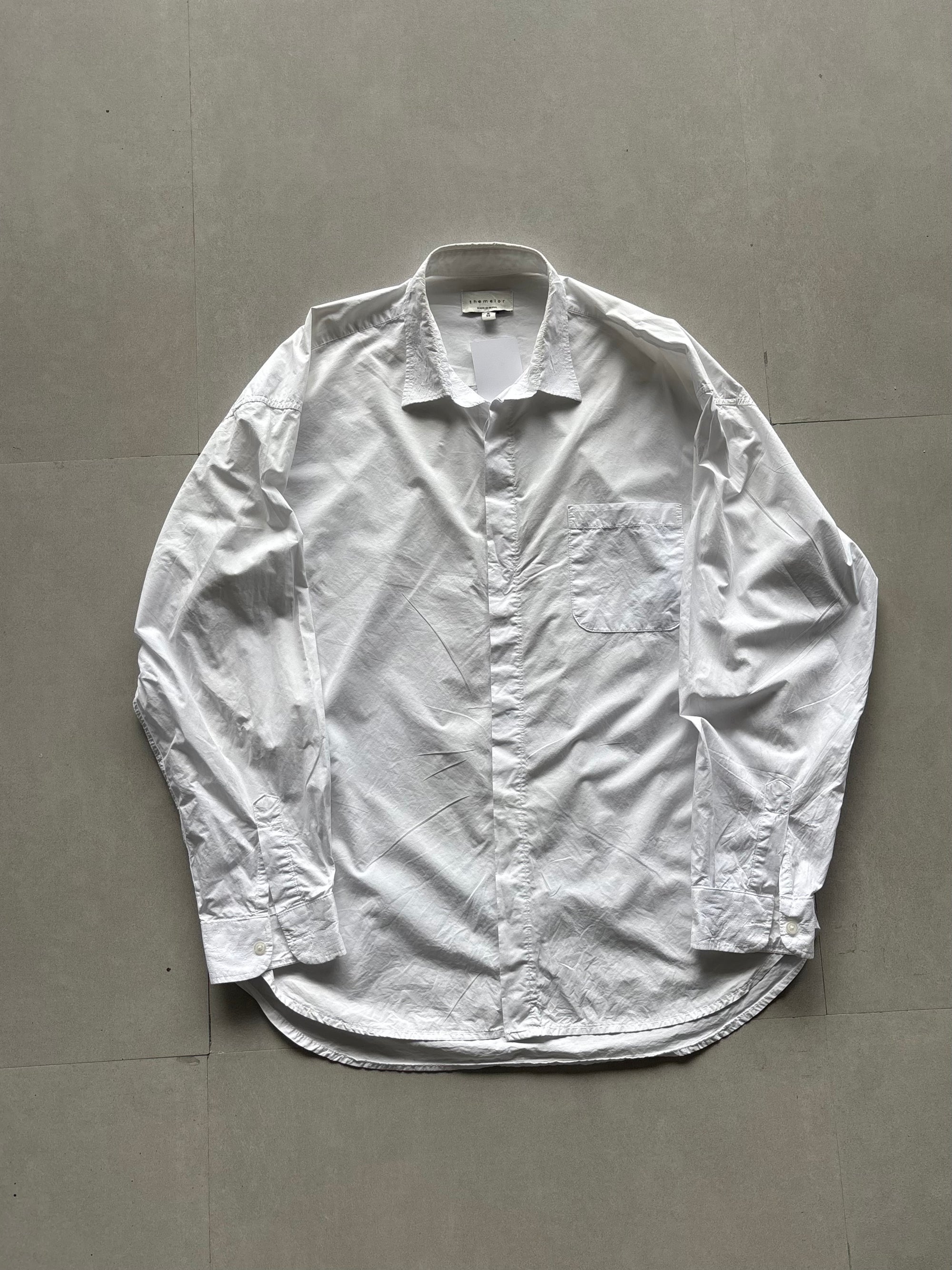 THE MELOR WHITE LOOSE FIT SHIRT - M