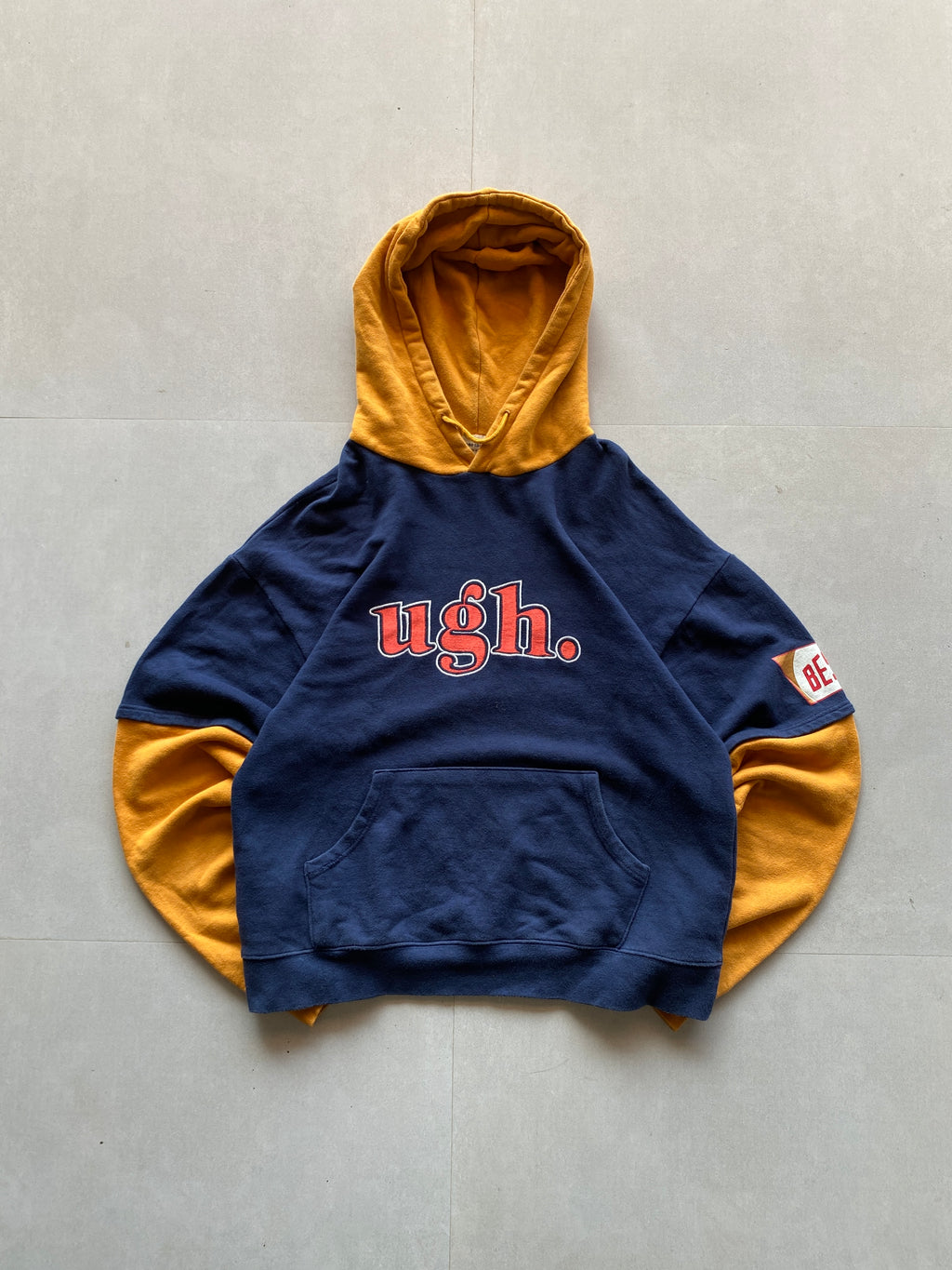 VINTAGE HOODIE - M