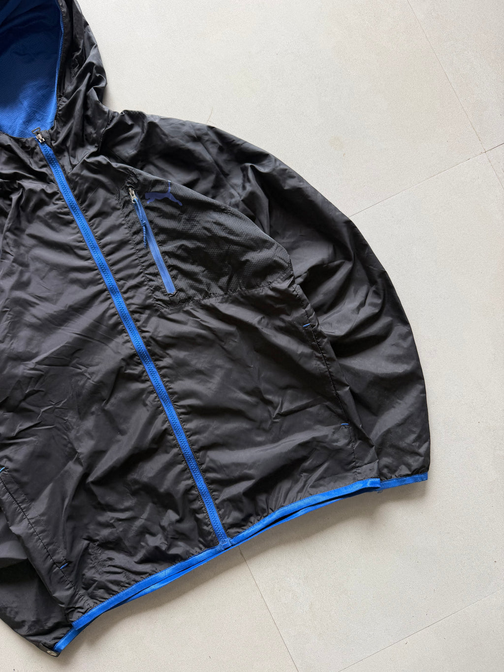 PUMA HOODED HIKING JACKET - - M