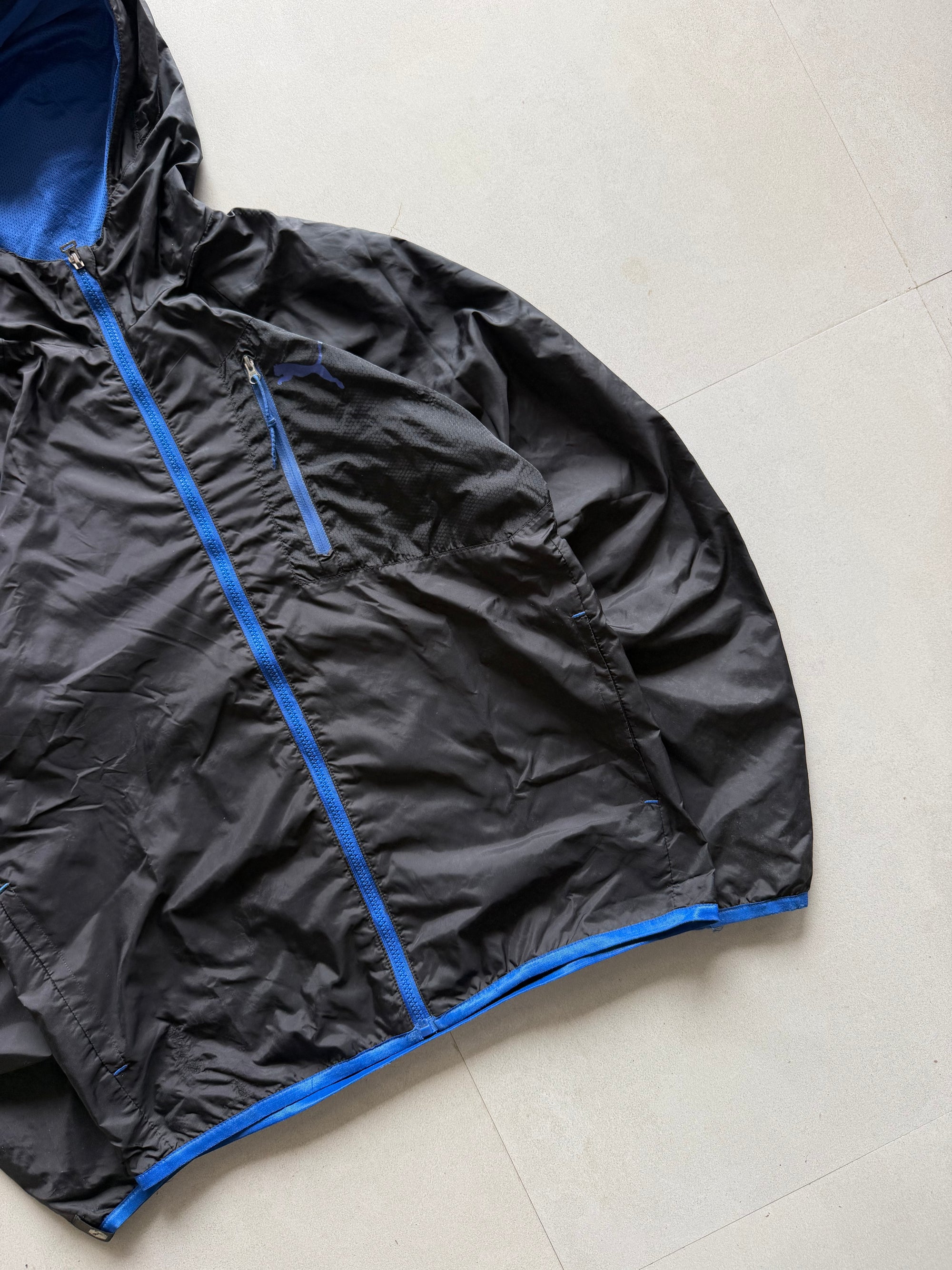 PUMA HOODED HIKING JACKET - - M