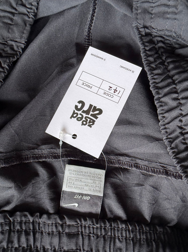 NIKE BAGGY TRACK PANT142 - L