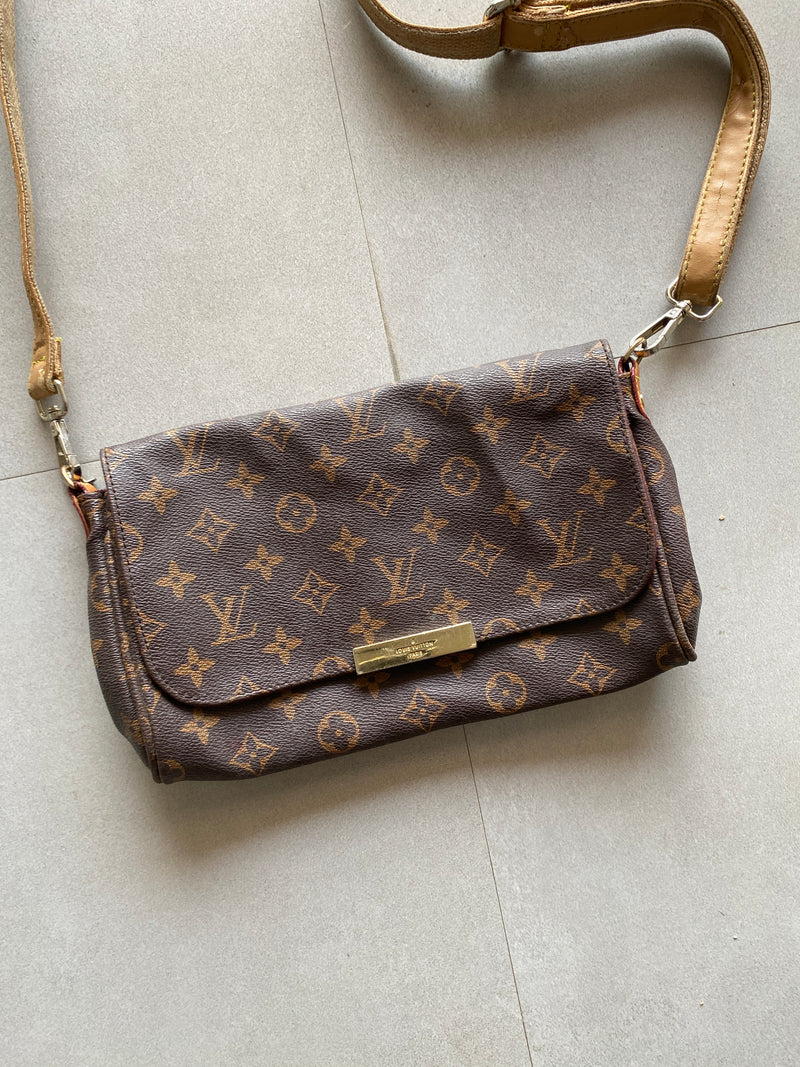 LOUIS VUITTON MONOGRAM PURSE