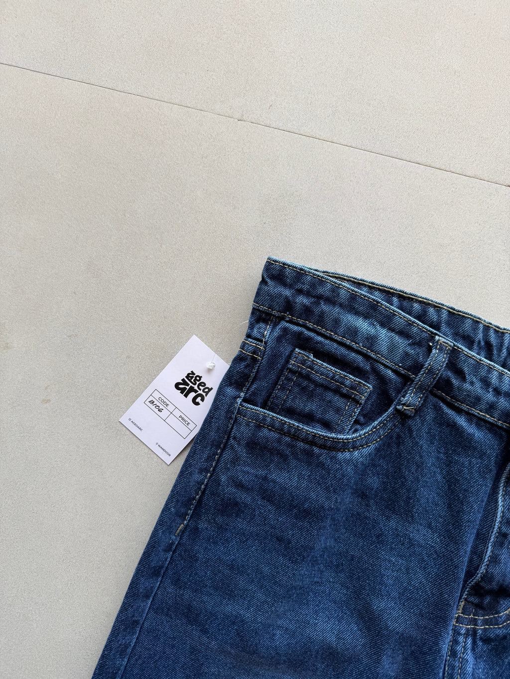 B106 WIDELEG DENIM - M