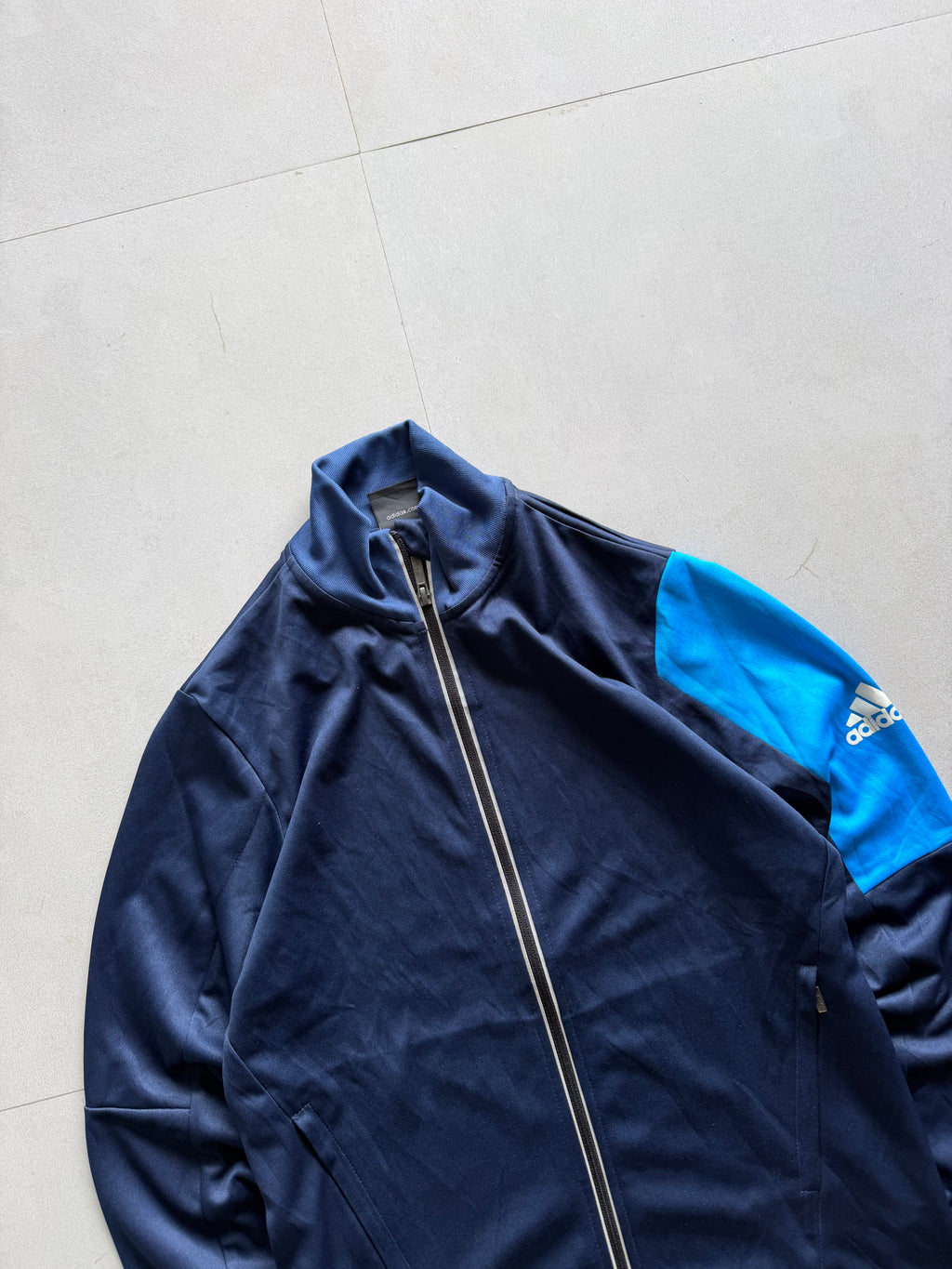 ADIDAS JACKET - XS
