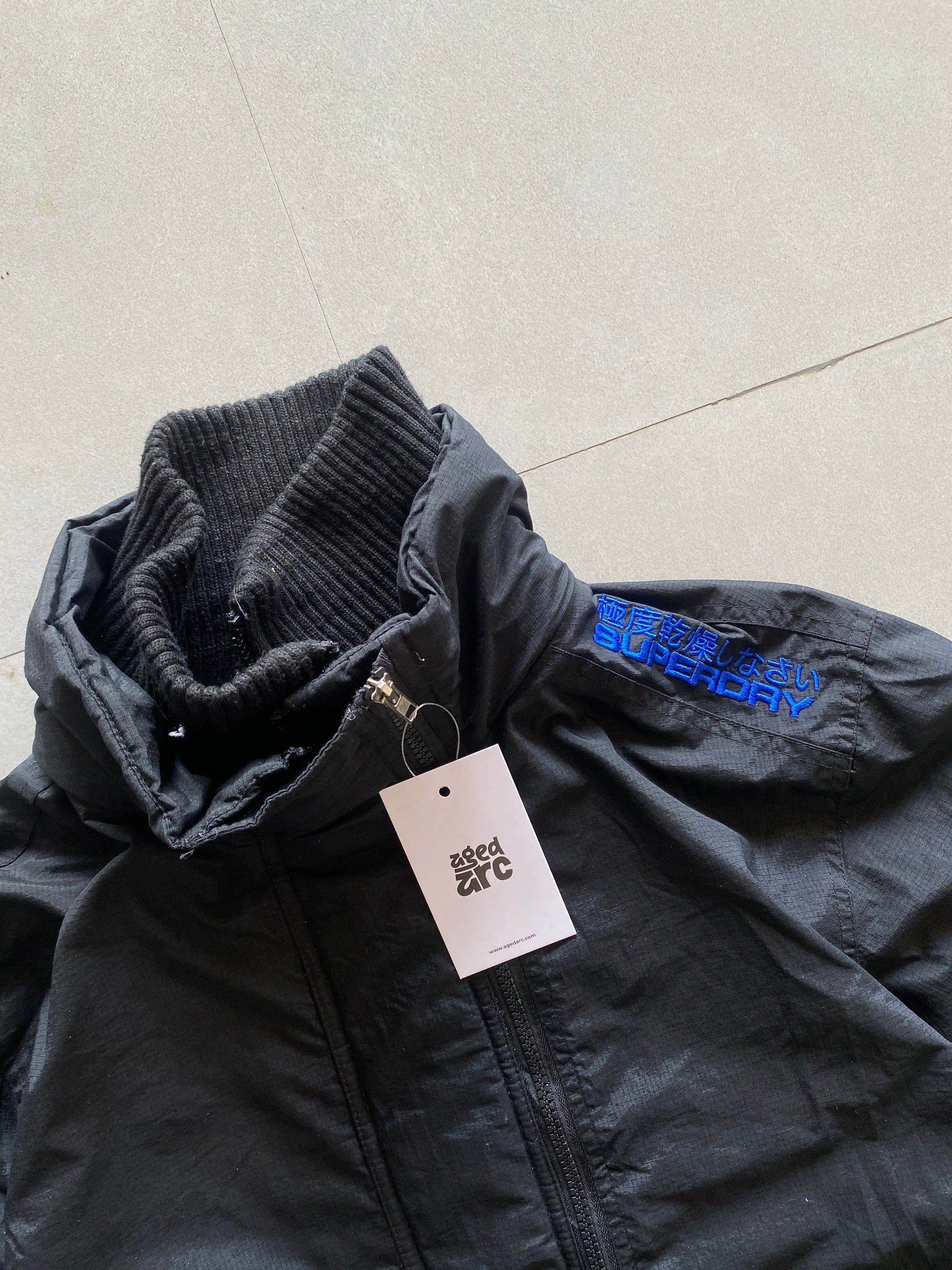 SUPERDRY JACKET - M