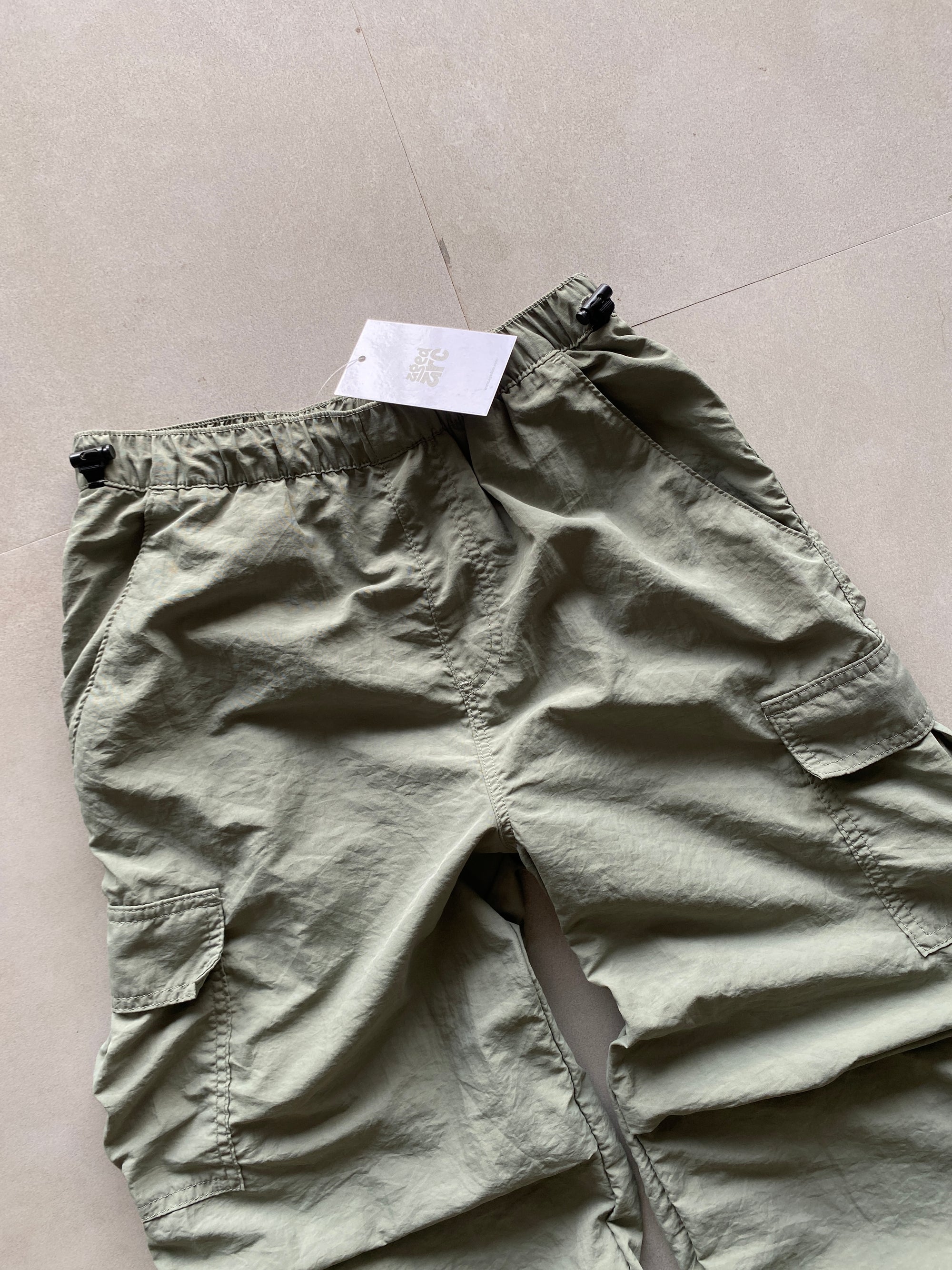 H&M PARACHUTE PANT - XS