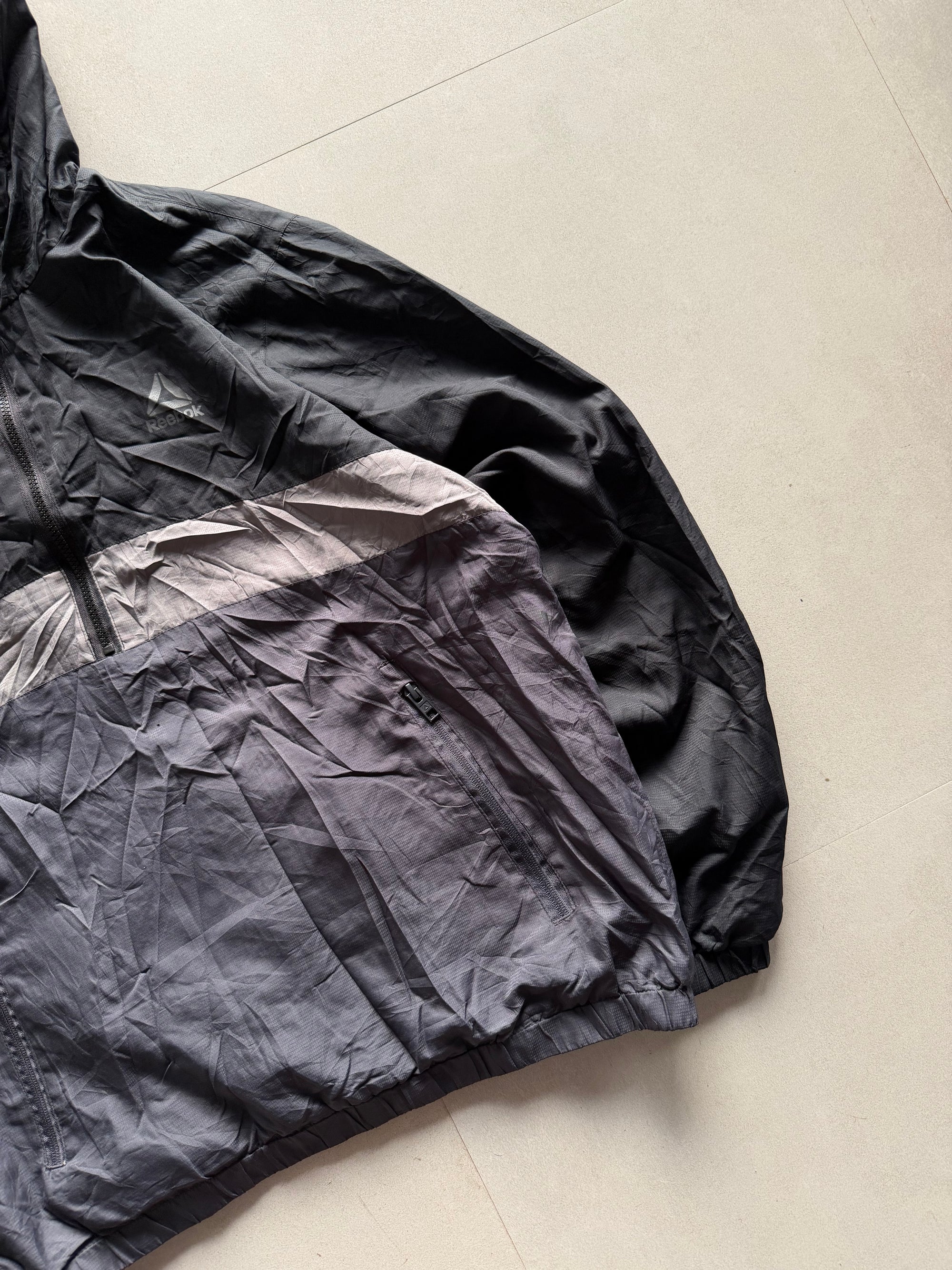 REEBOK QUARTER ZIP JACKET - L