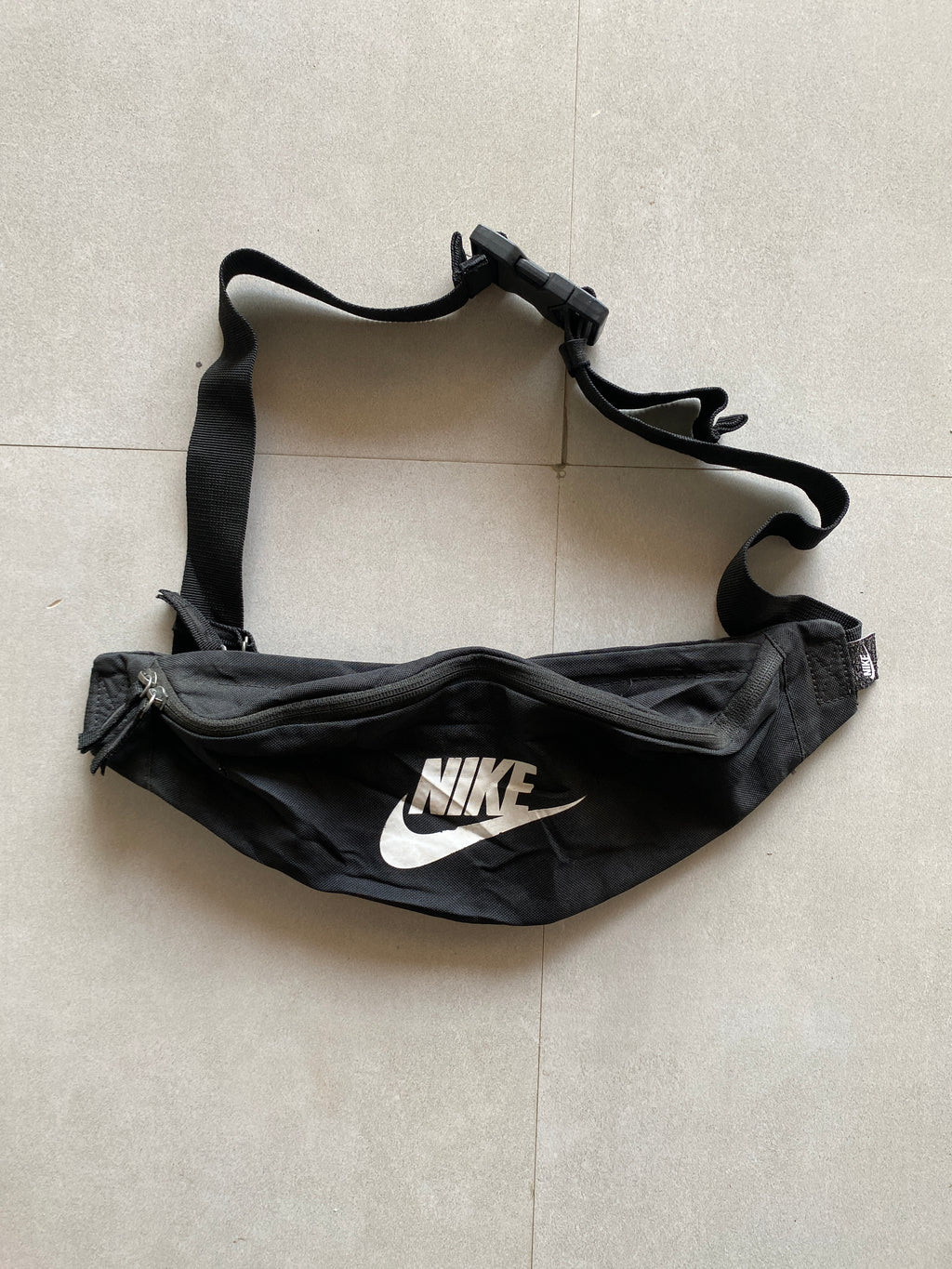 NIKE FANNY PACK