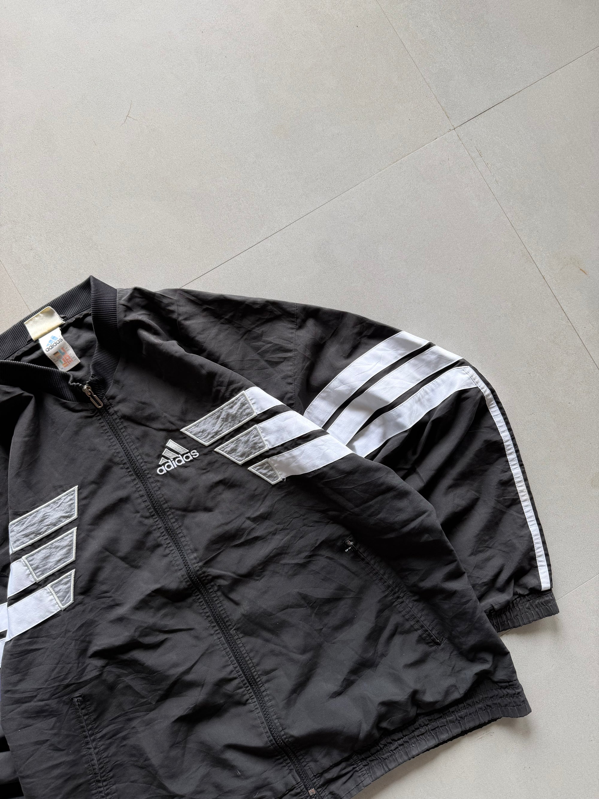 VINTAGE ADIDAS STRIPED JACKET - XL
