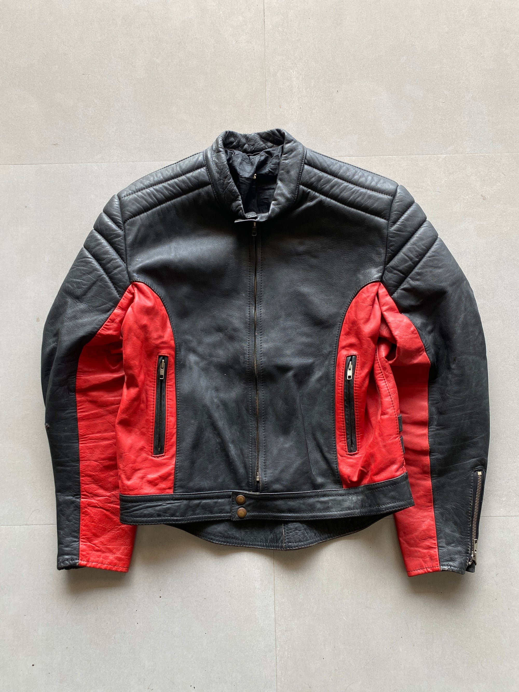 VINTAGE BIKER LEATHER JACKET - M