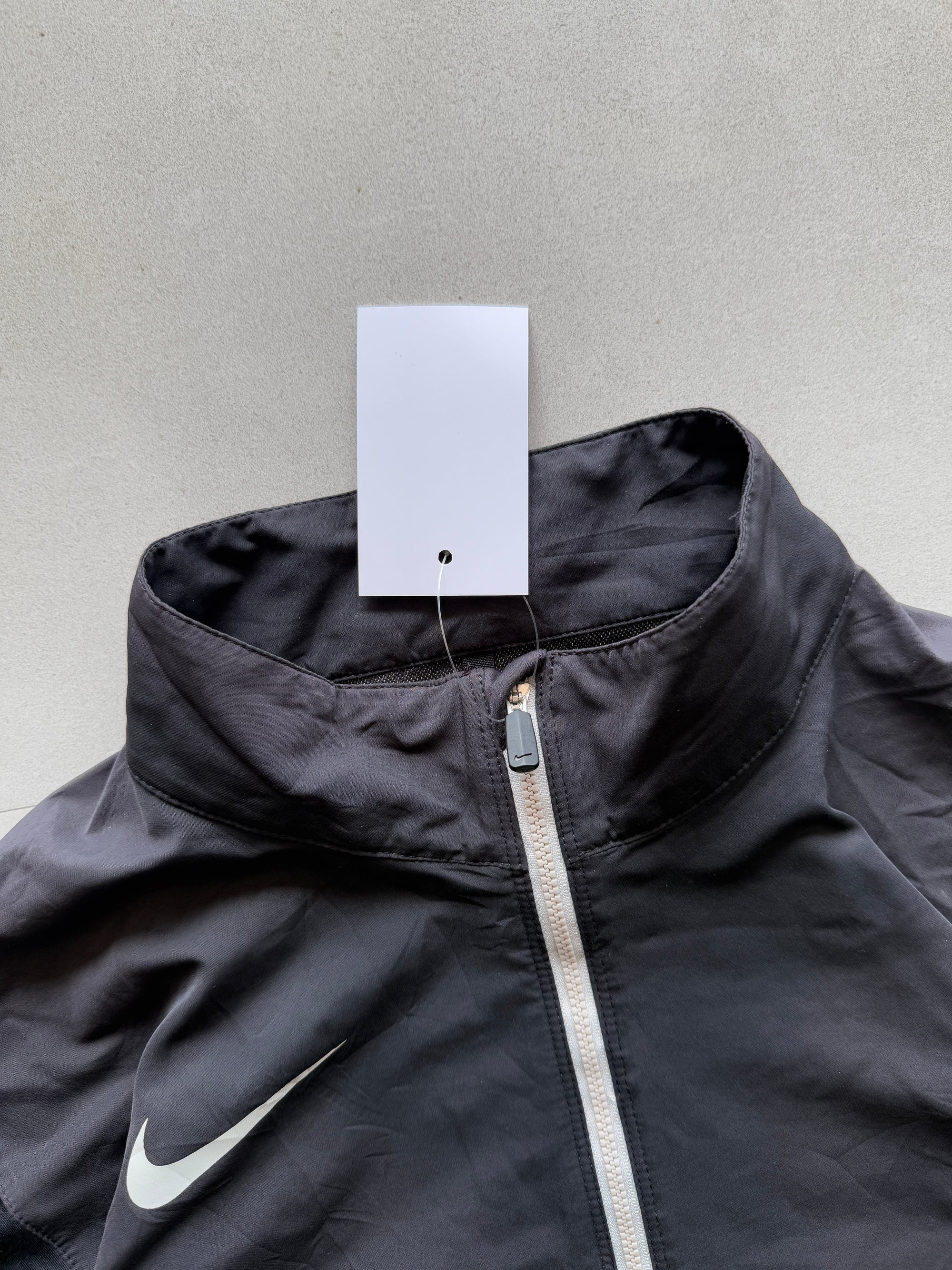 NIKE THERMA FIT GOLD JACKET -M