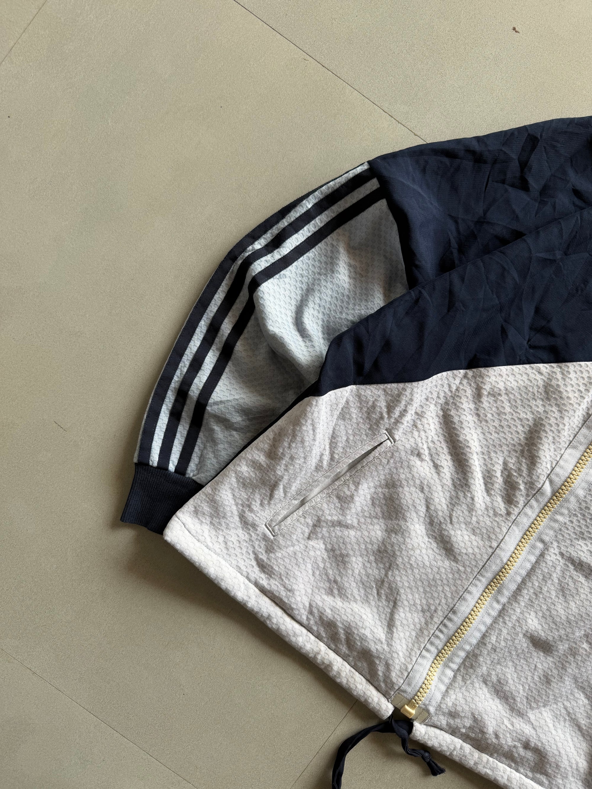 ADIDAS ORGINALS STRIPED JACKET - M