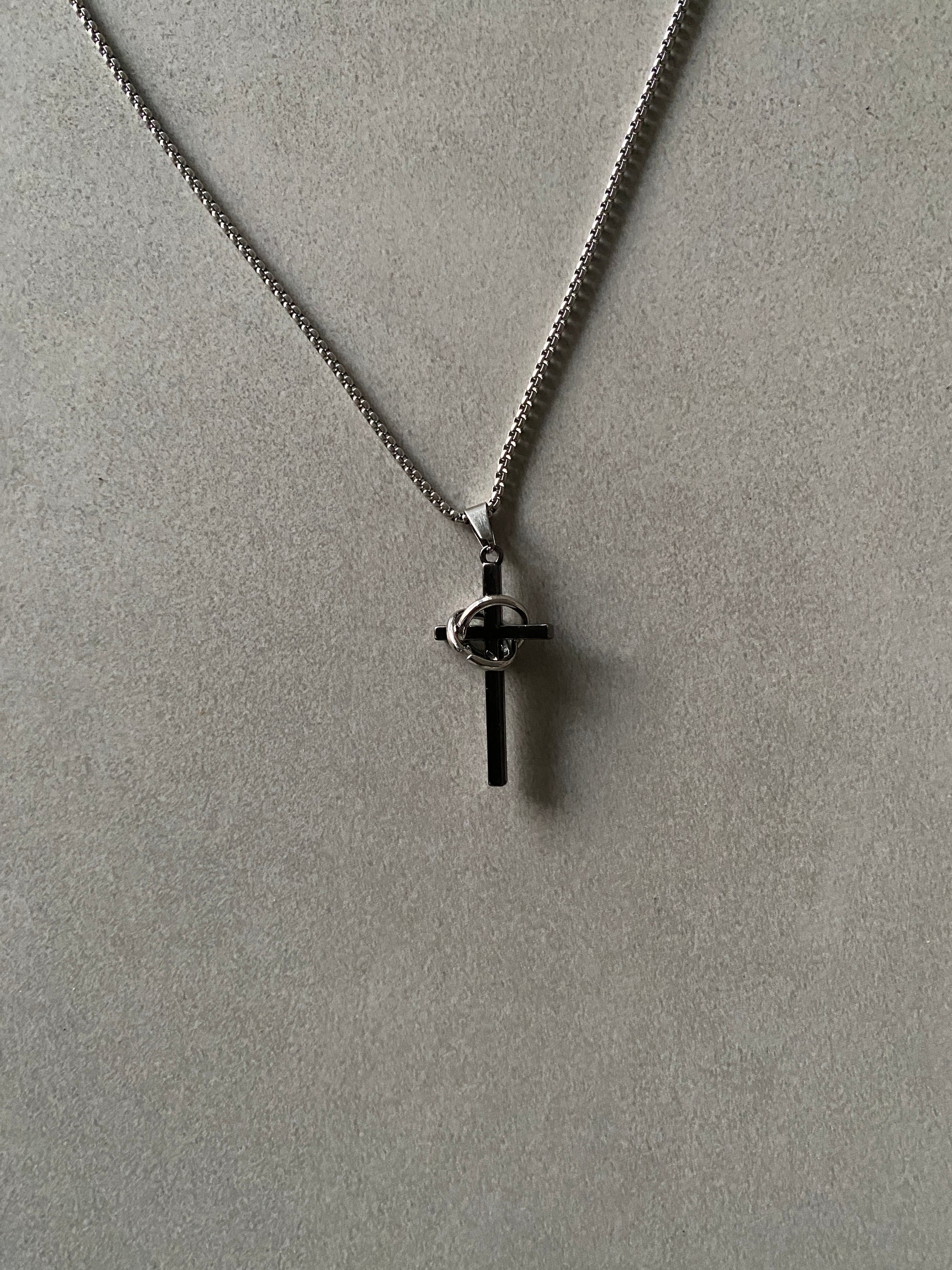 CROSS RING PENDANT CHAIN