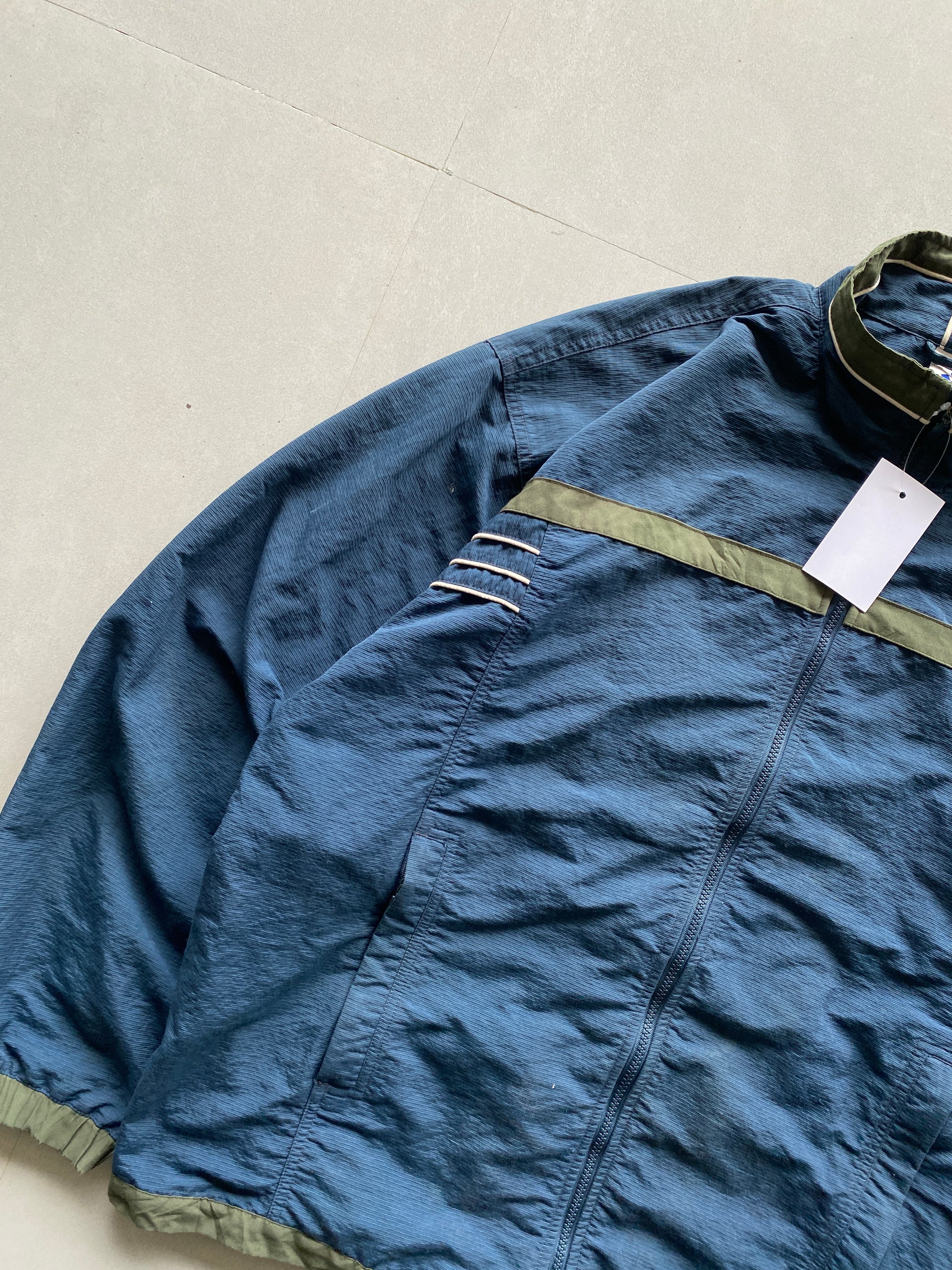 VINTAGE ADIDAS JACKET - XL