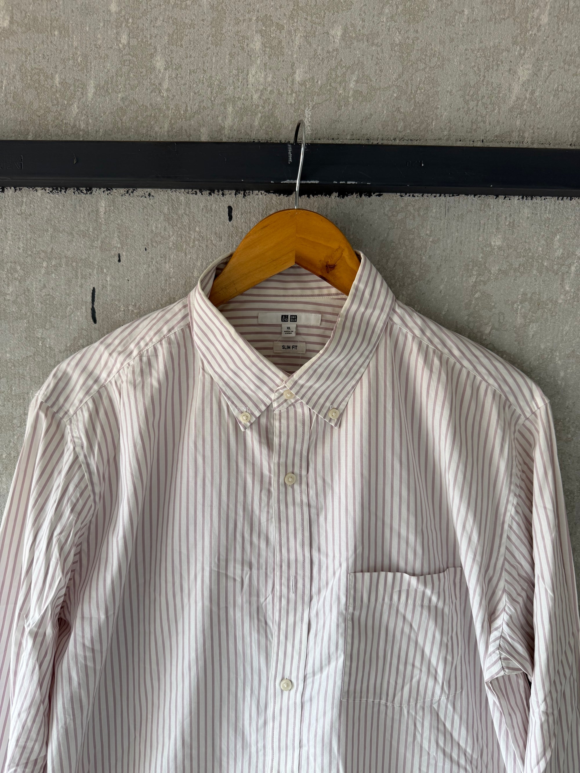 UNIQLO STRIPED SHIRT ST191 - L