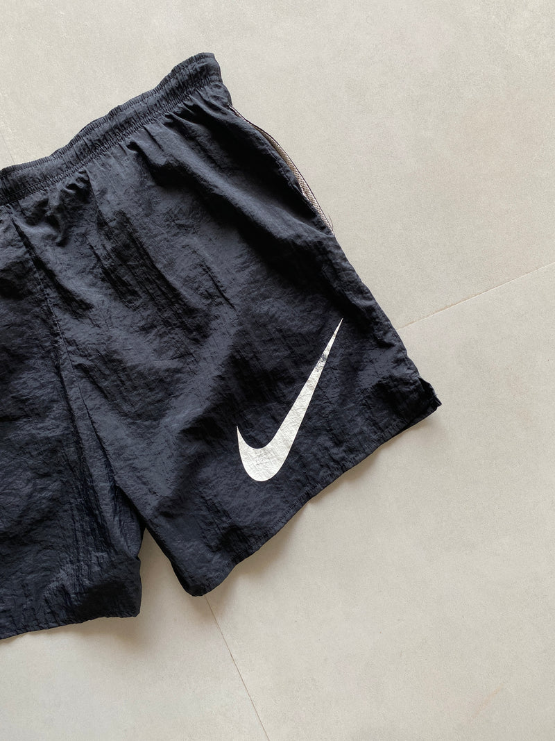 90s NIKE SHORTS - XL