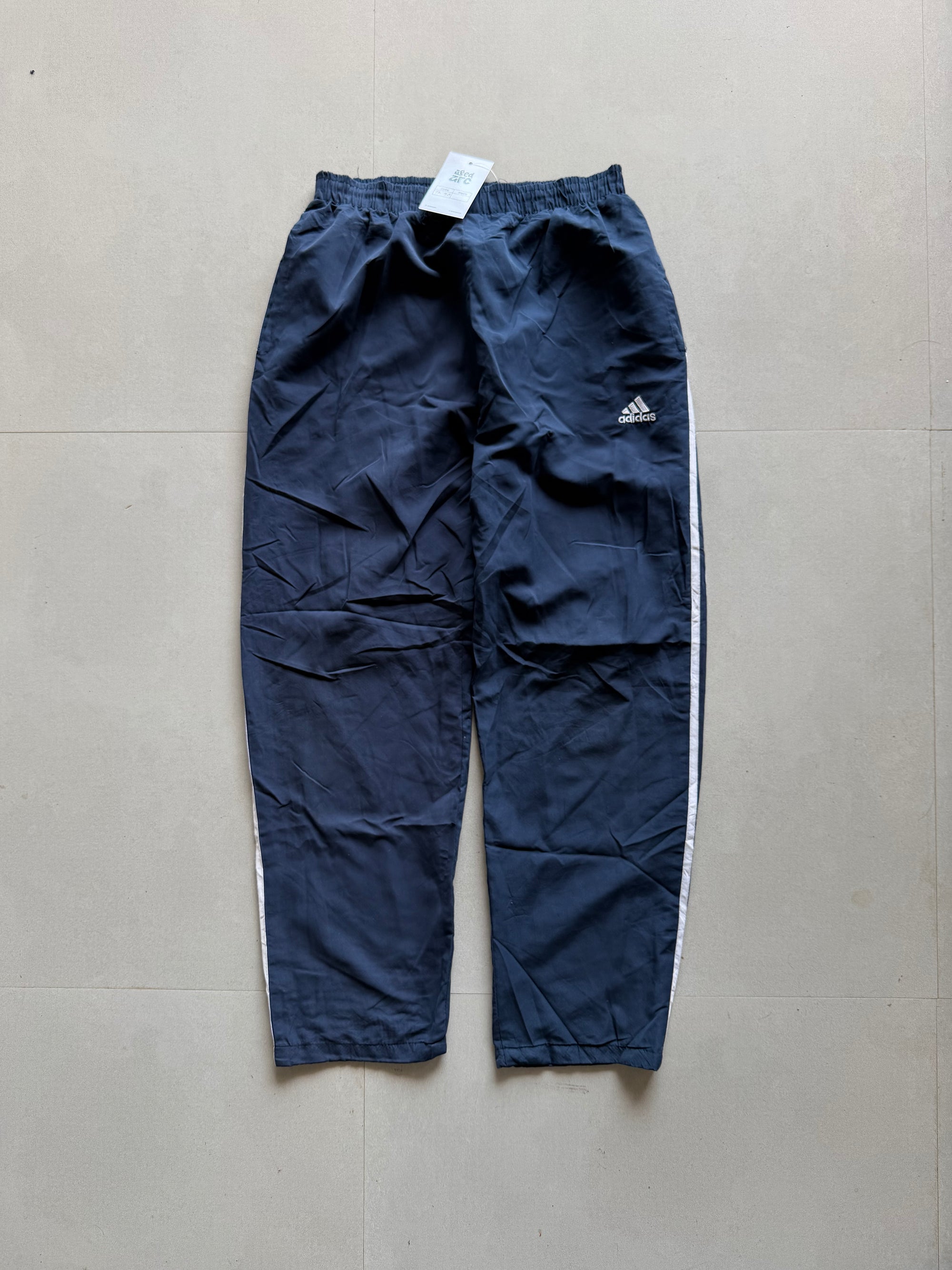 ADIDAS STRIPED TRACK PANT90 - M