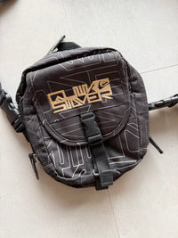 QUIK SILVER SLING BAG