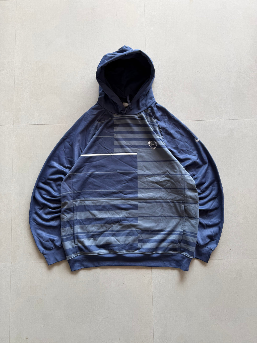 NIKE DRI FIT HOODIE - XL
